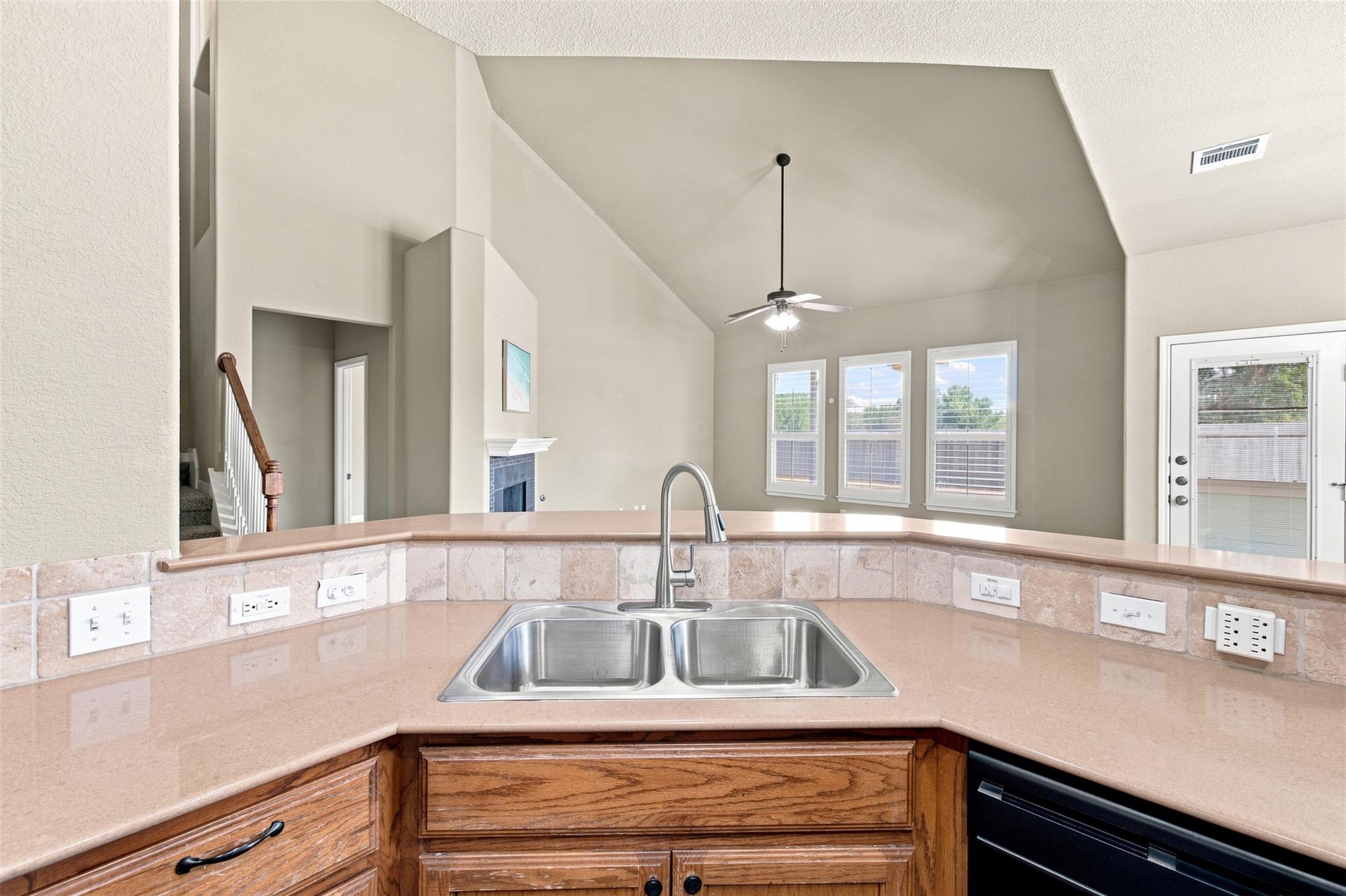 2409 Dovetail St Property Photo 5