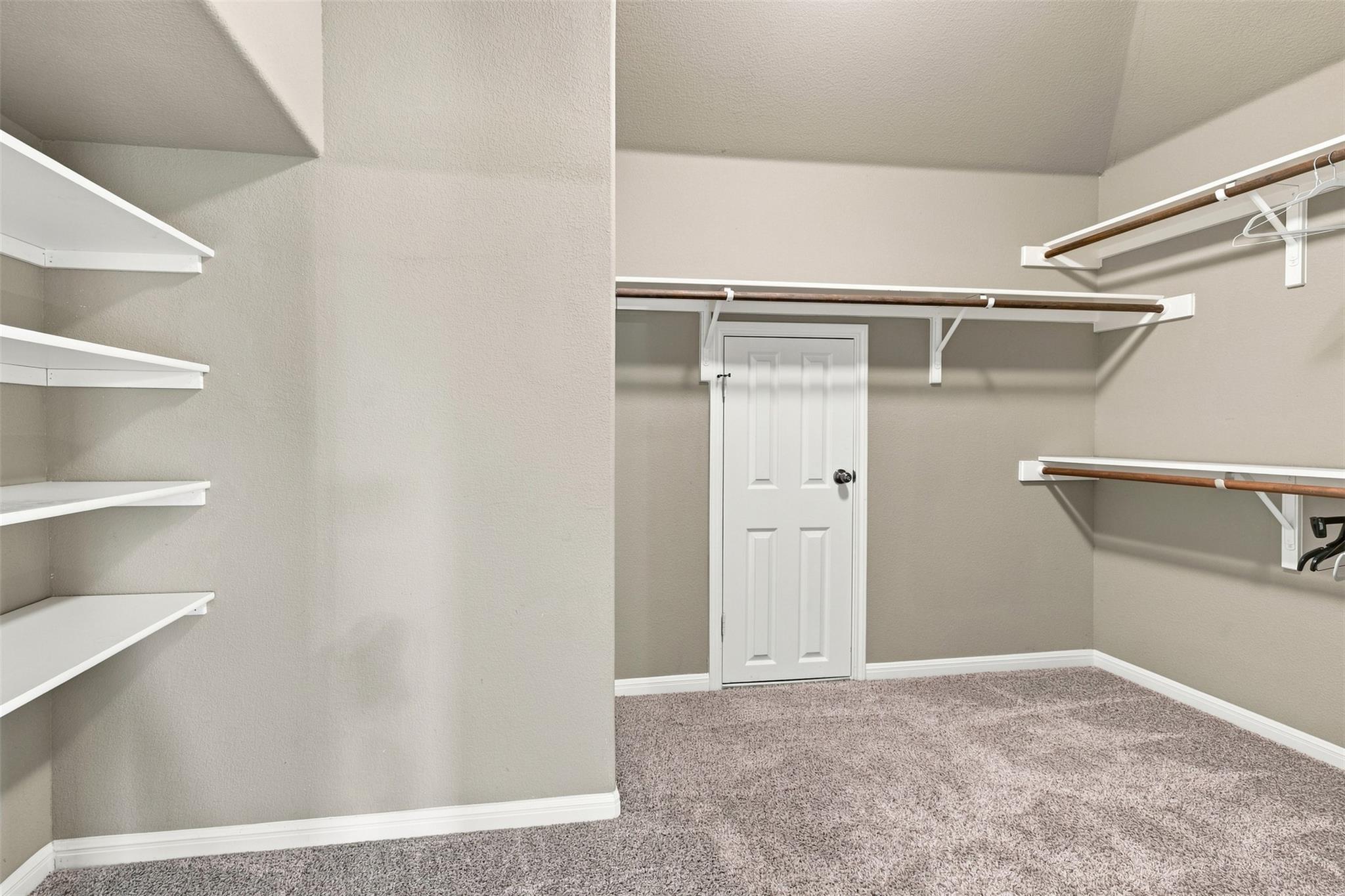 2409 Dovetail St Property Photo 18