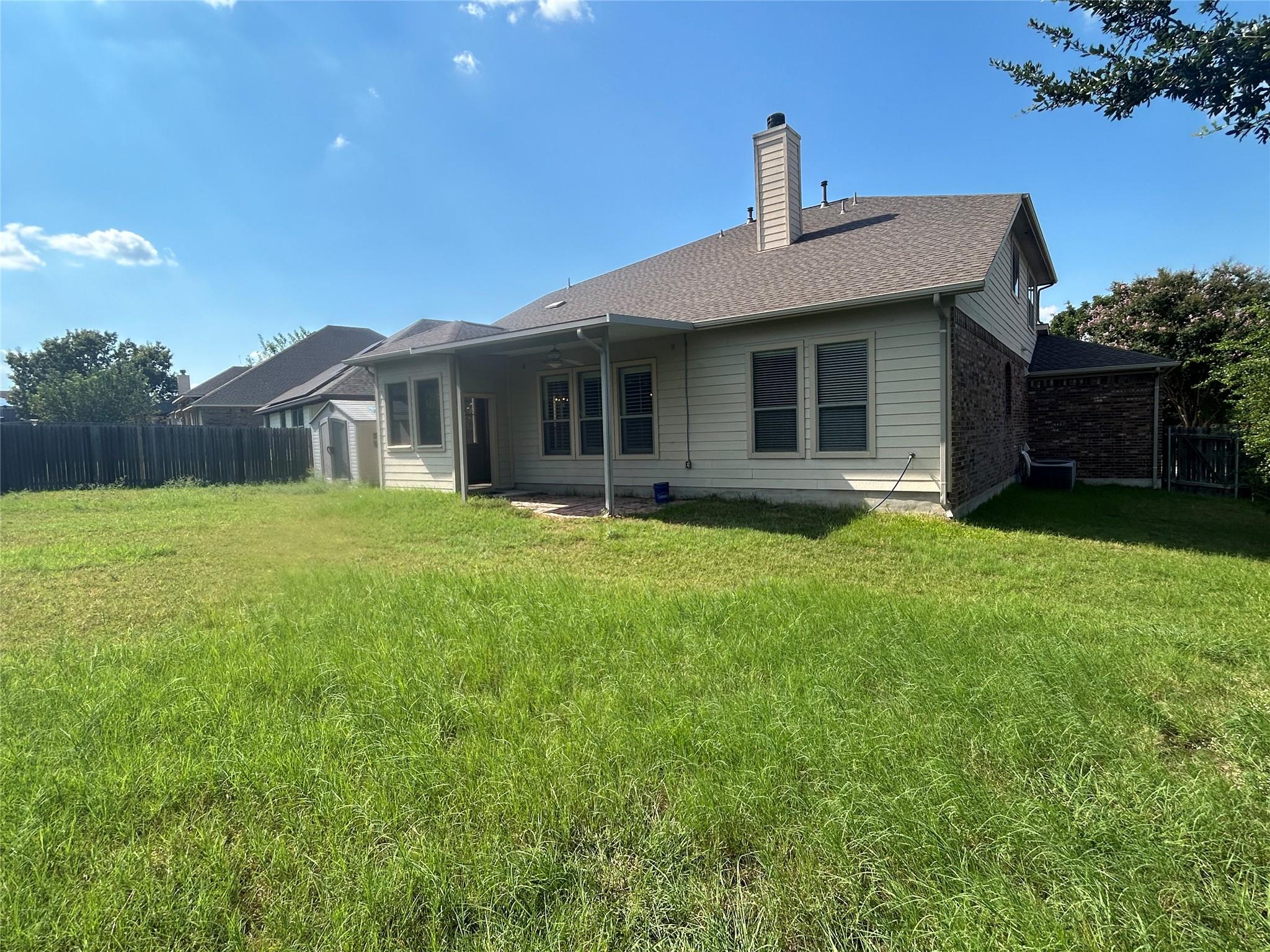 2409 Dovetail St Property Photo 21