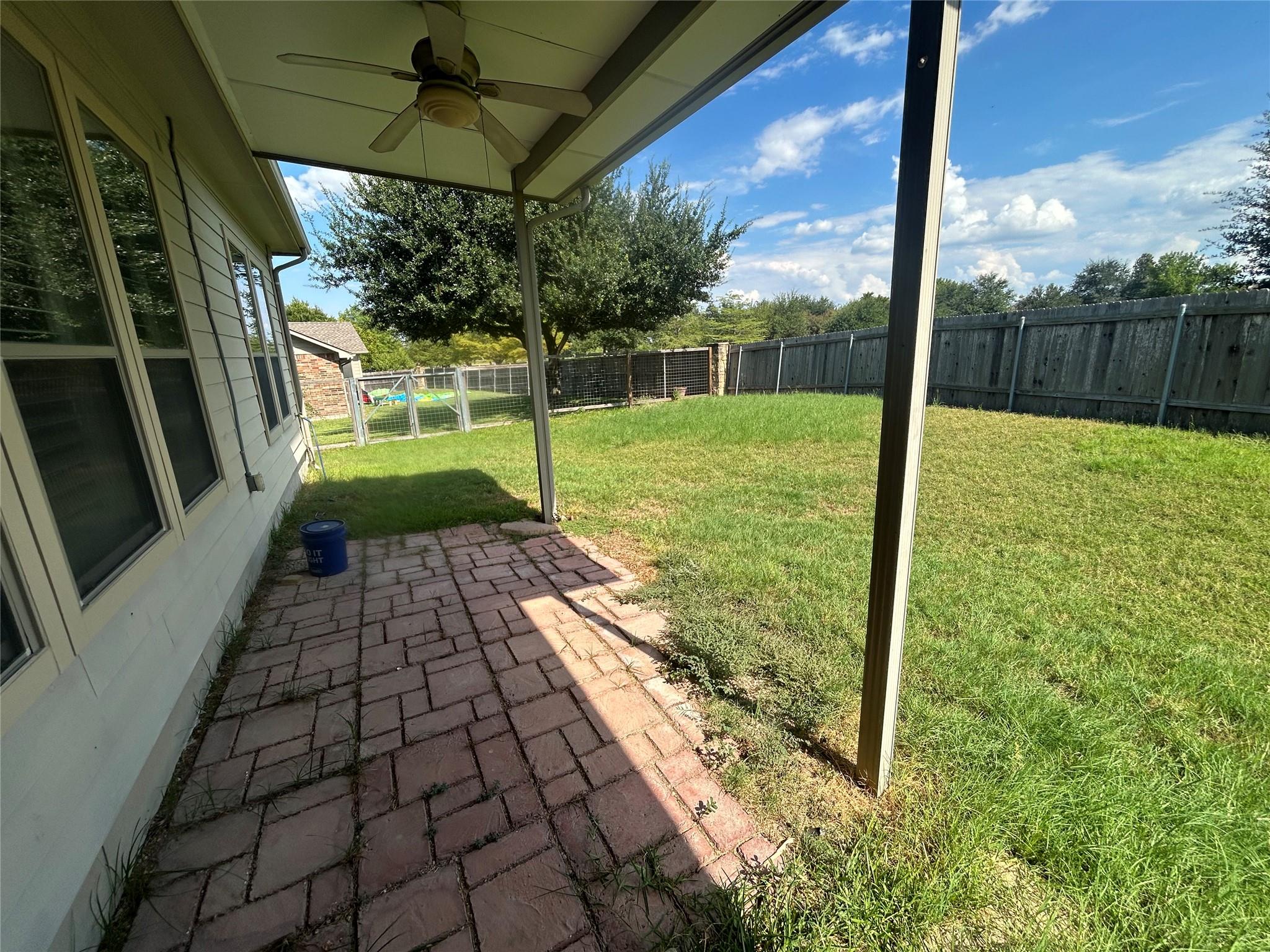 2409 Dovetail St Property Photo 22