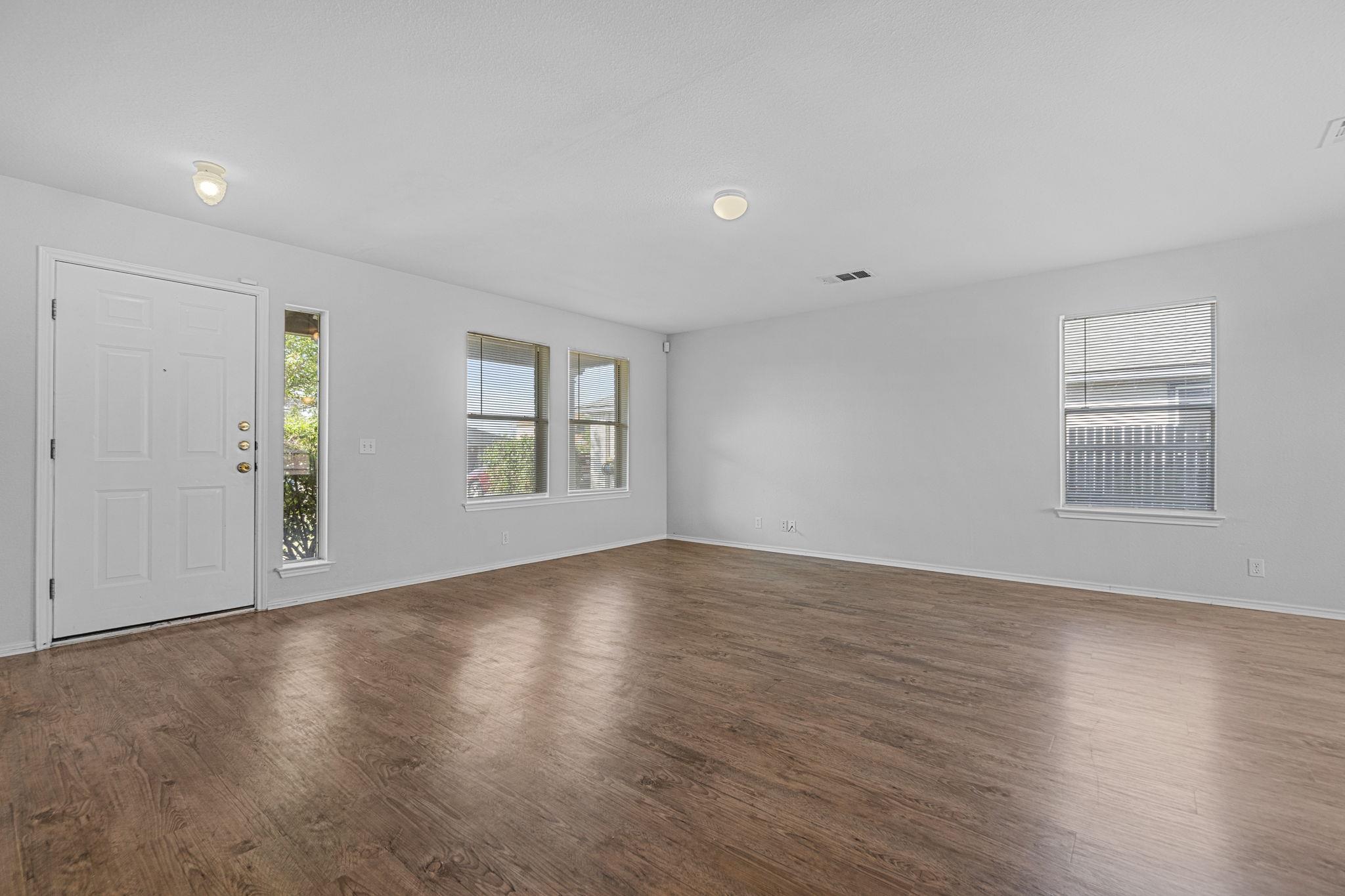 309 Musgrav None Property Photo 7