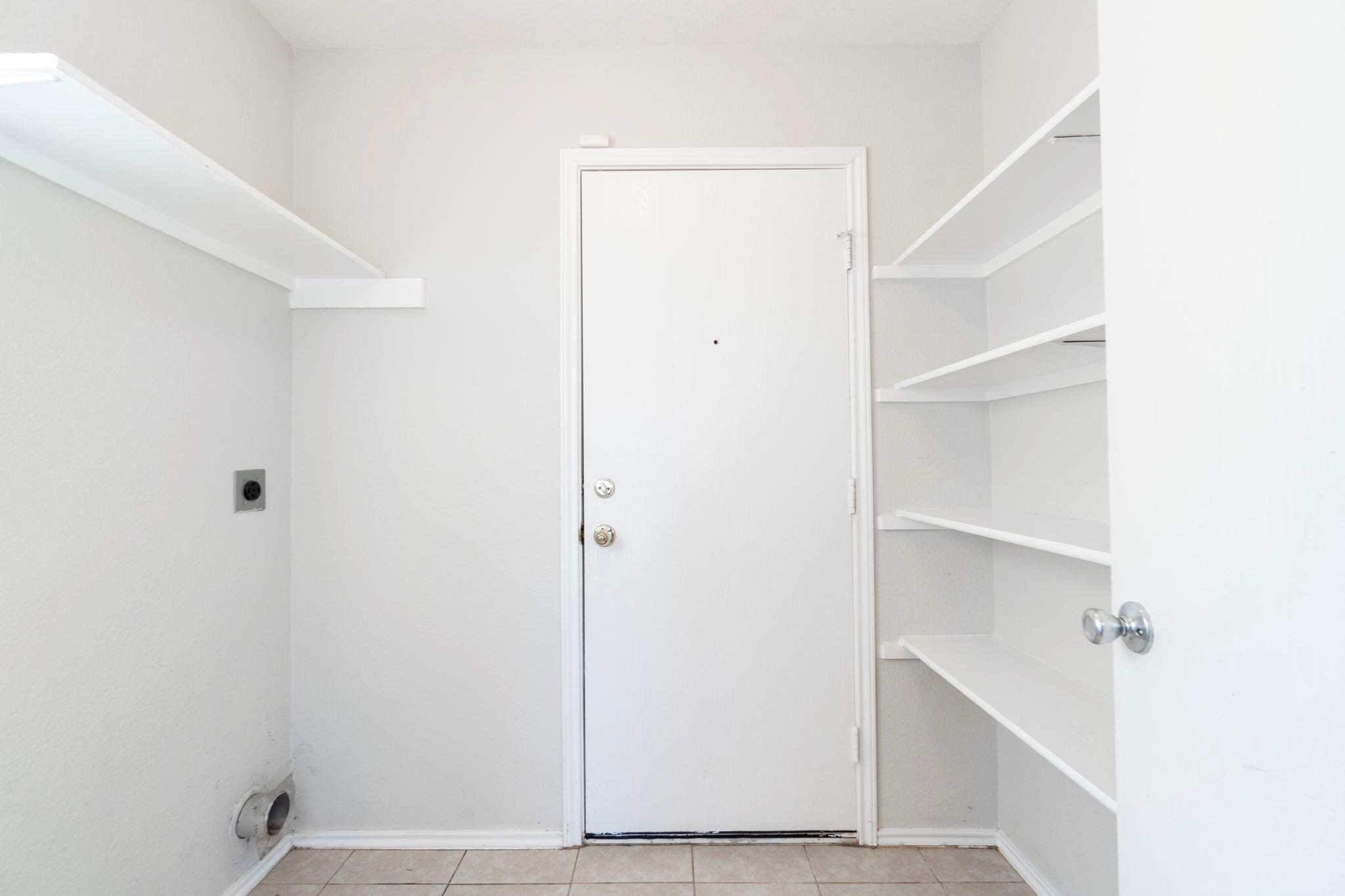 309 Musgrav None Property Photo 13