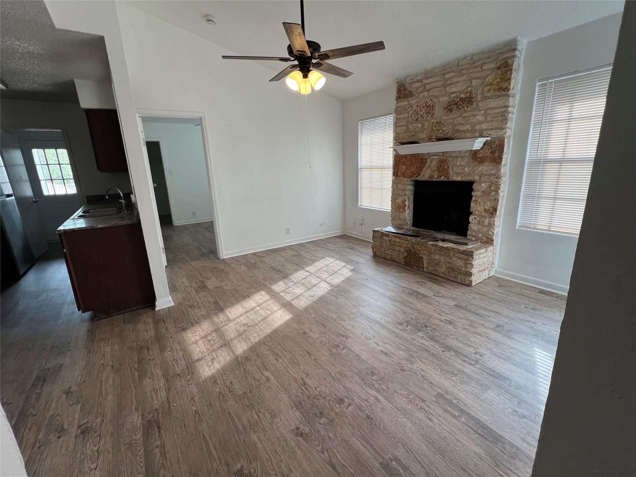 1917 Margalene Way Property Photo 6