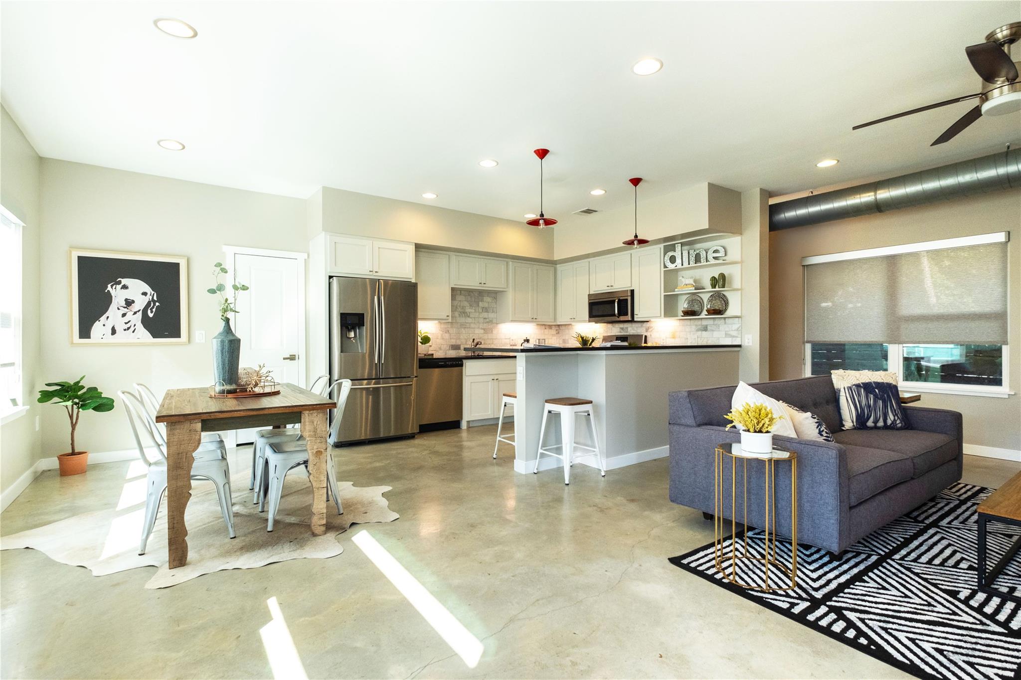7601 Bethune Ave #b Property Photo 3