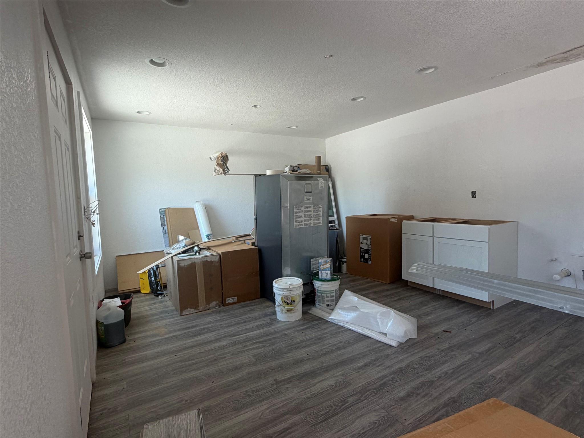 3702944 Property Photo 2