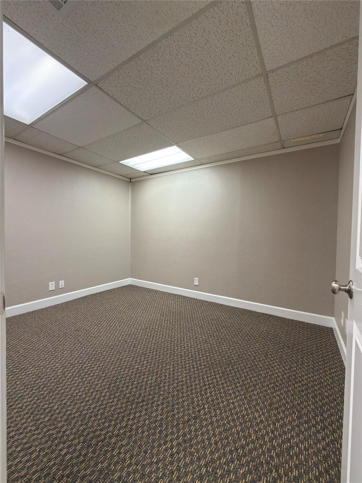 13740 N Research Blvd #8 Property Photo 11