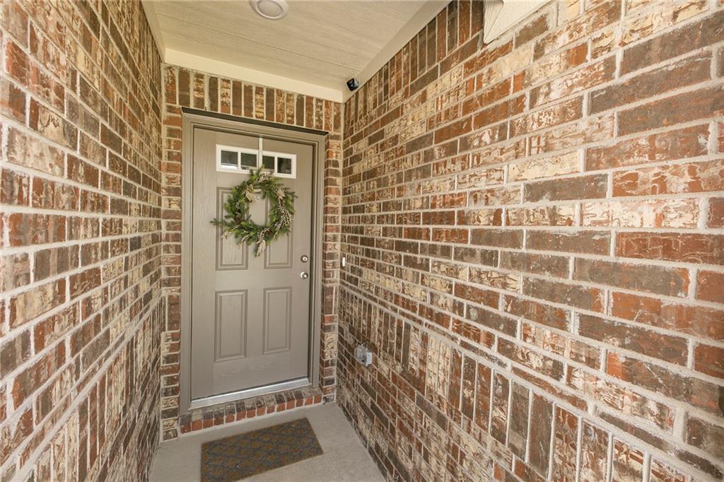 1404 Deering Run Property Photo 2