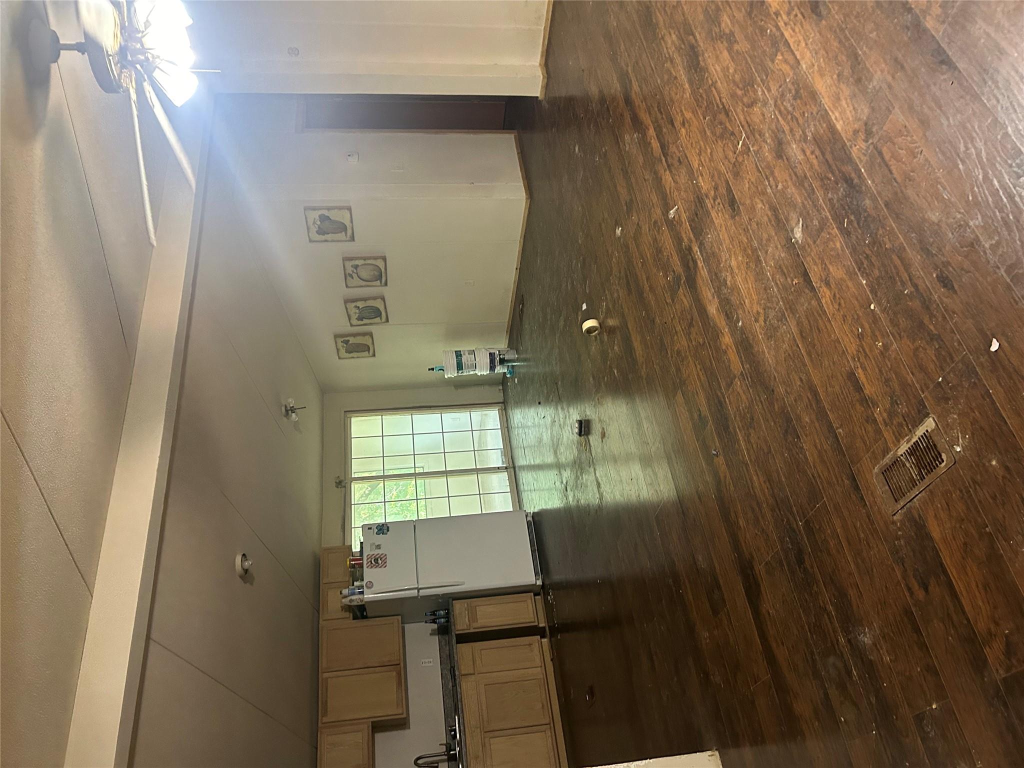 5729 N Highway 183 None Property Photo 4