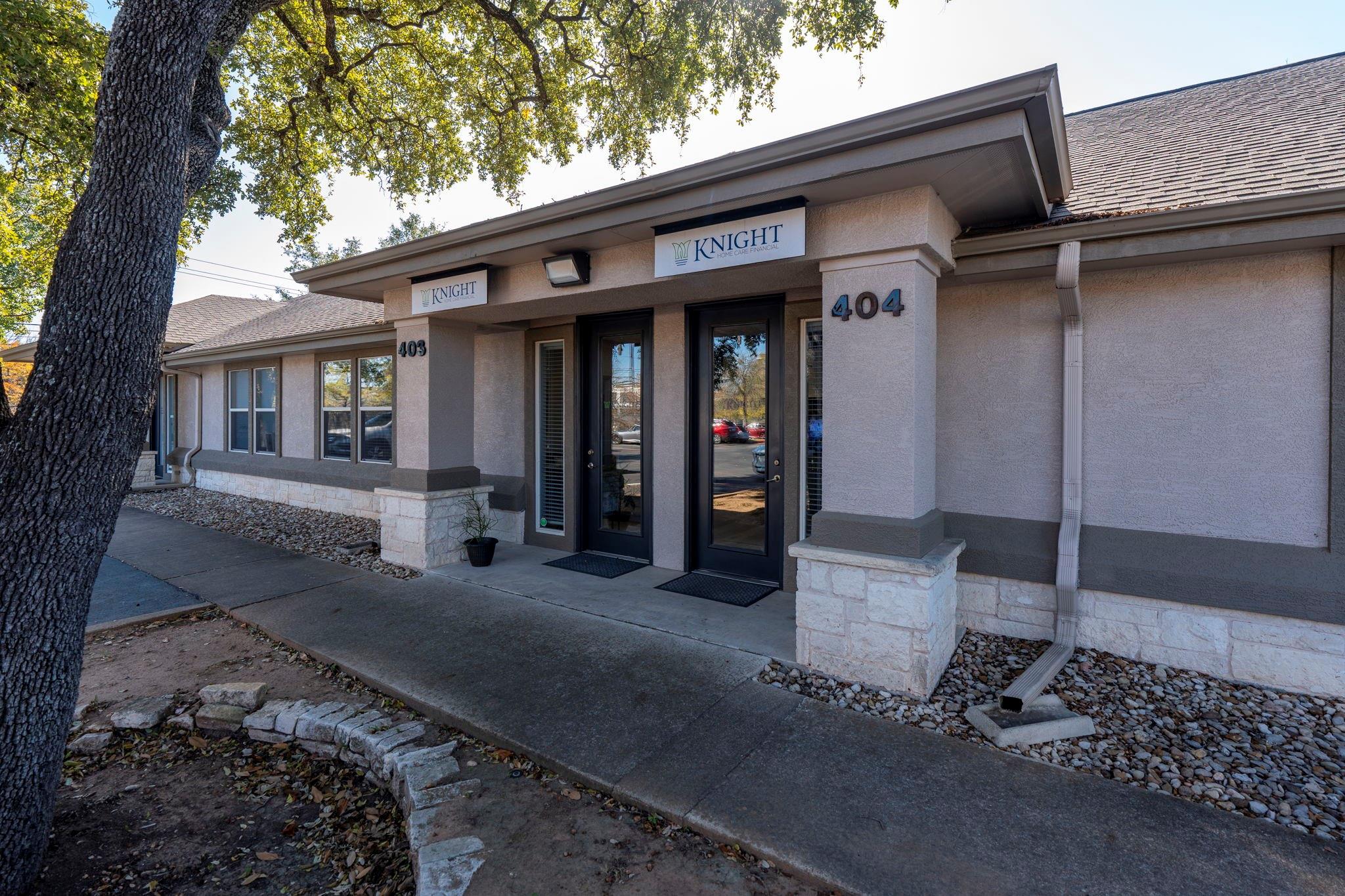 8700 Menchaca Rd 403 & 404 Property Photo 2