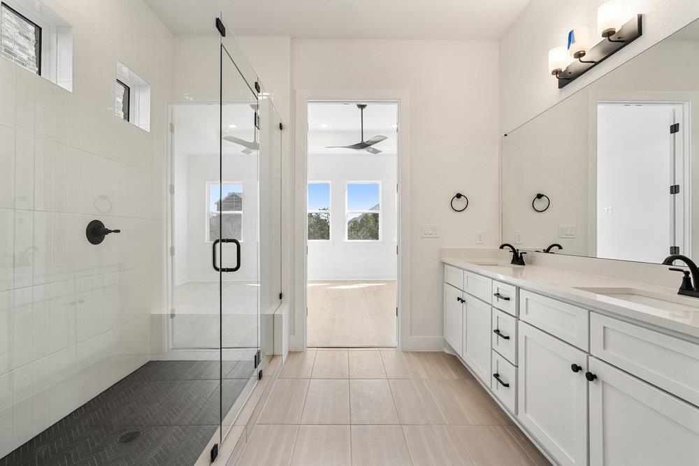 2303 Cantata Cv Property Photo 12