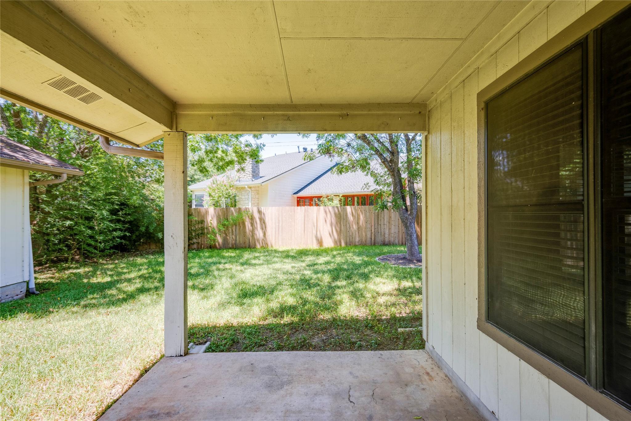 1708 Wild Horse Ln Property Photo 6