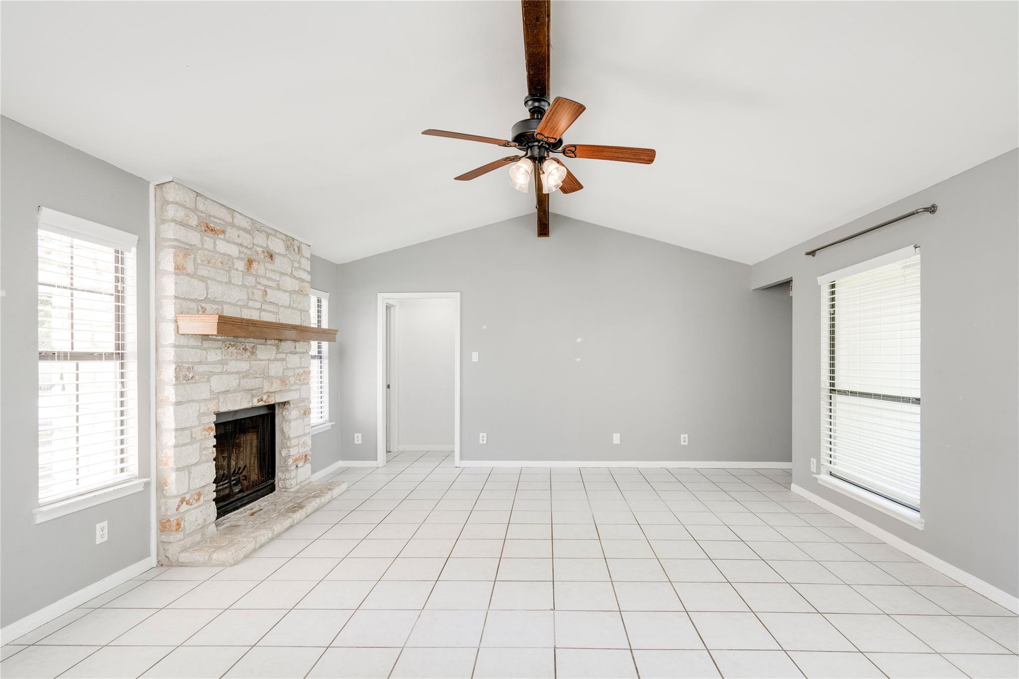 1708 Wild Horse Ln Property Photo 13