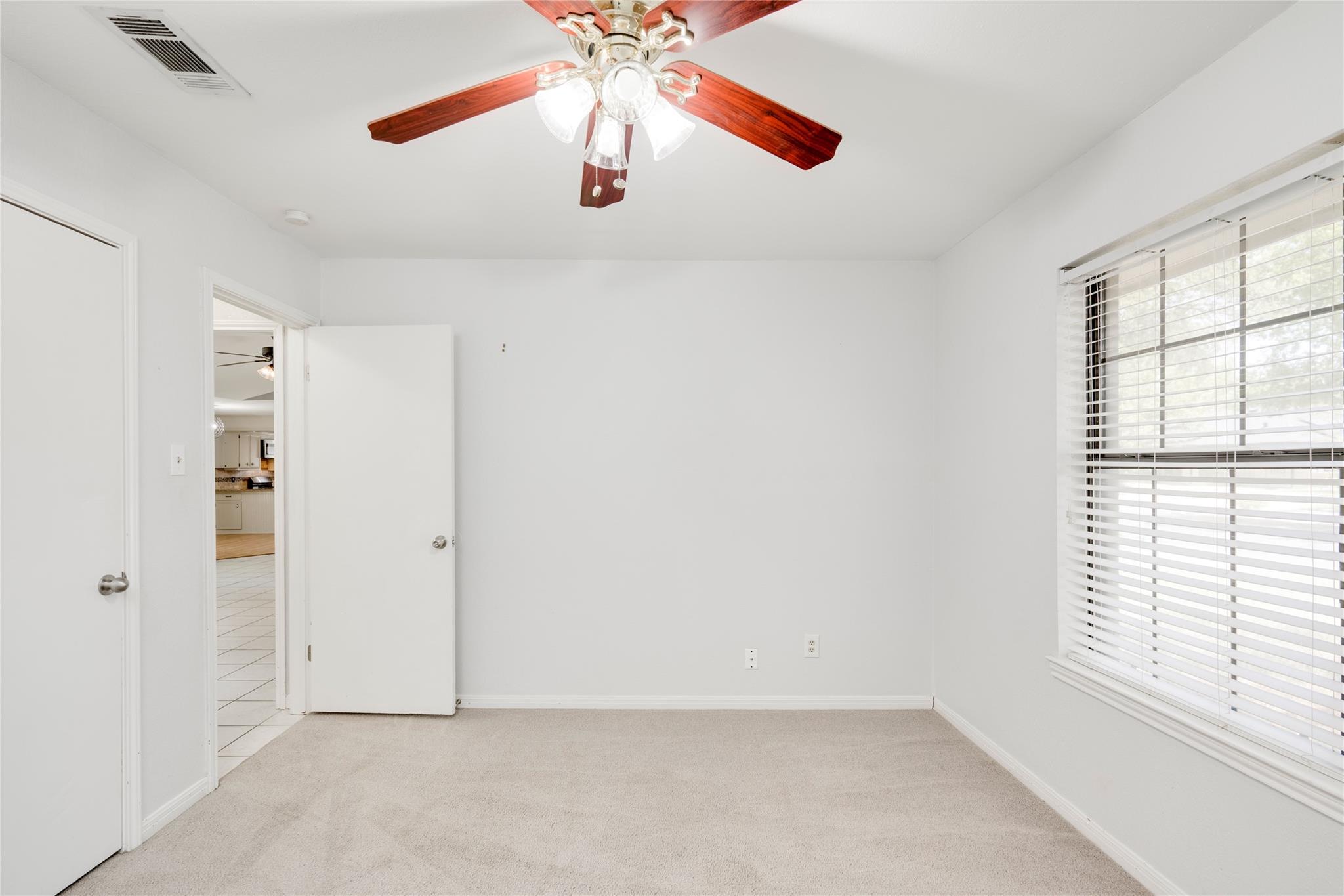 1708 Wild Horse Ln Property Photo 33