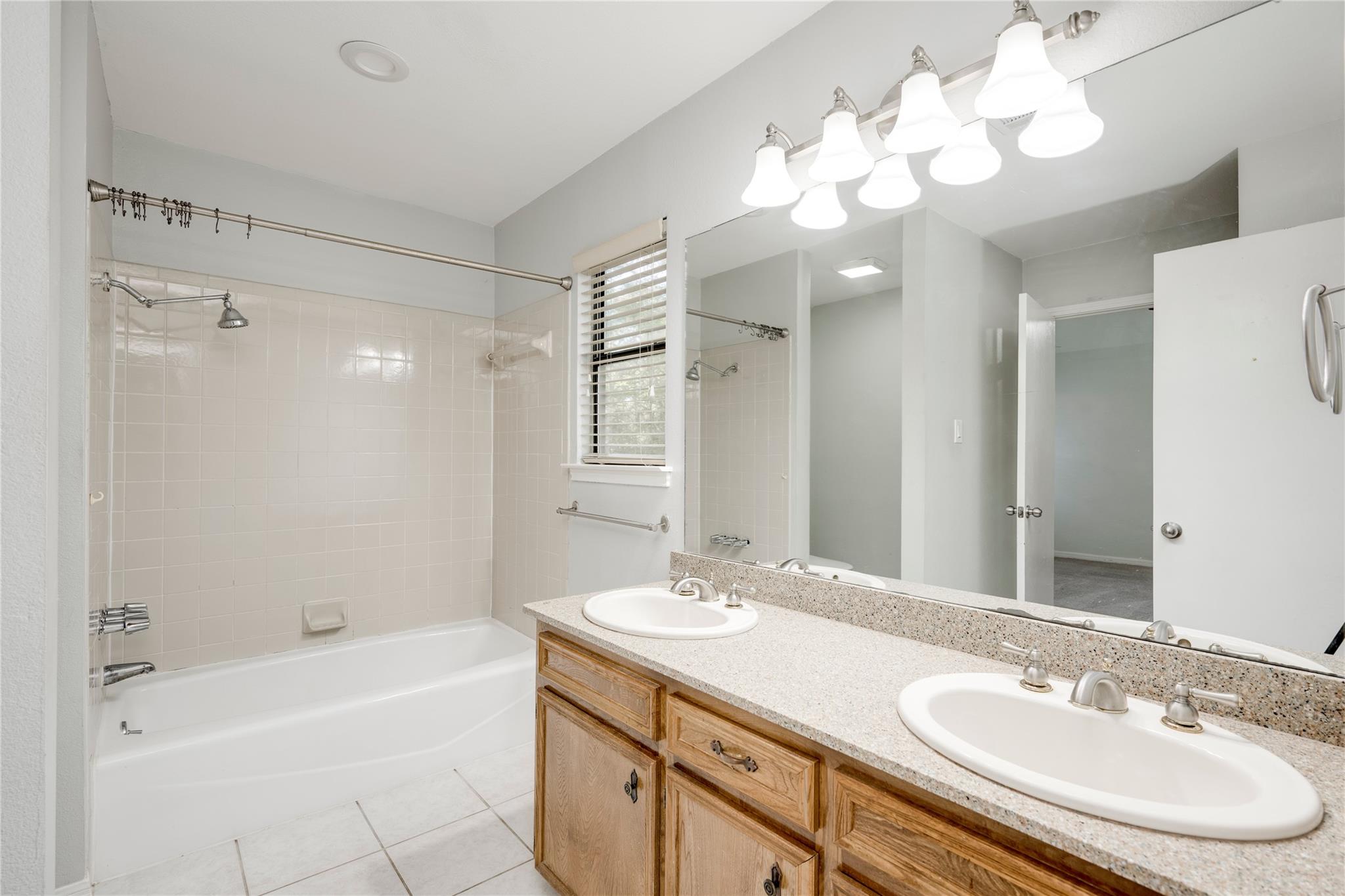 1708 Wild Horse Ln Property Photo 42
