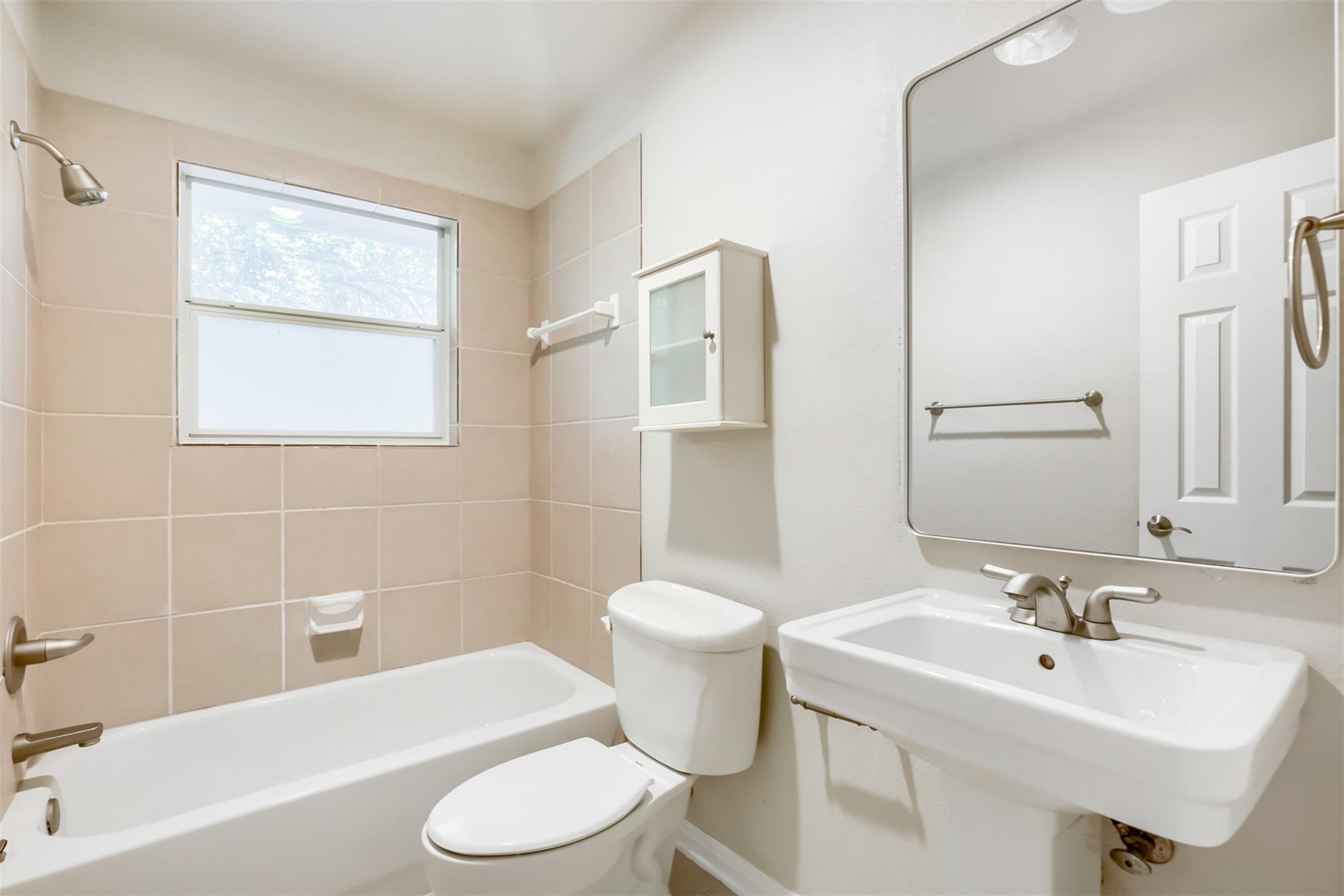 15314 Oklahoma St Property Photo 7