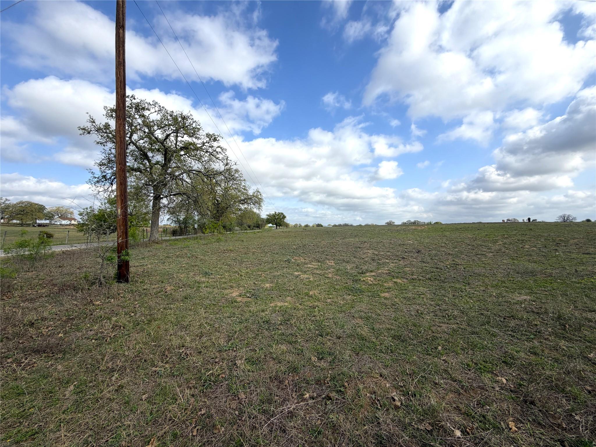 000 Old Kelley Rd Property Photo 3