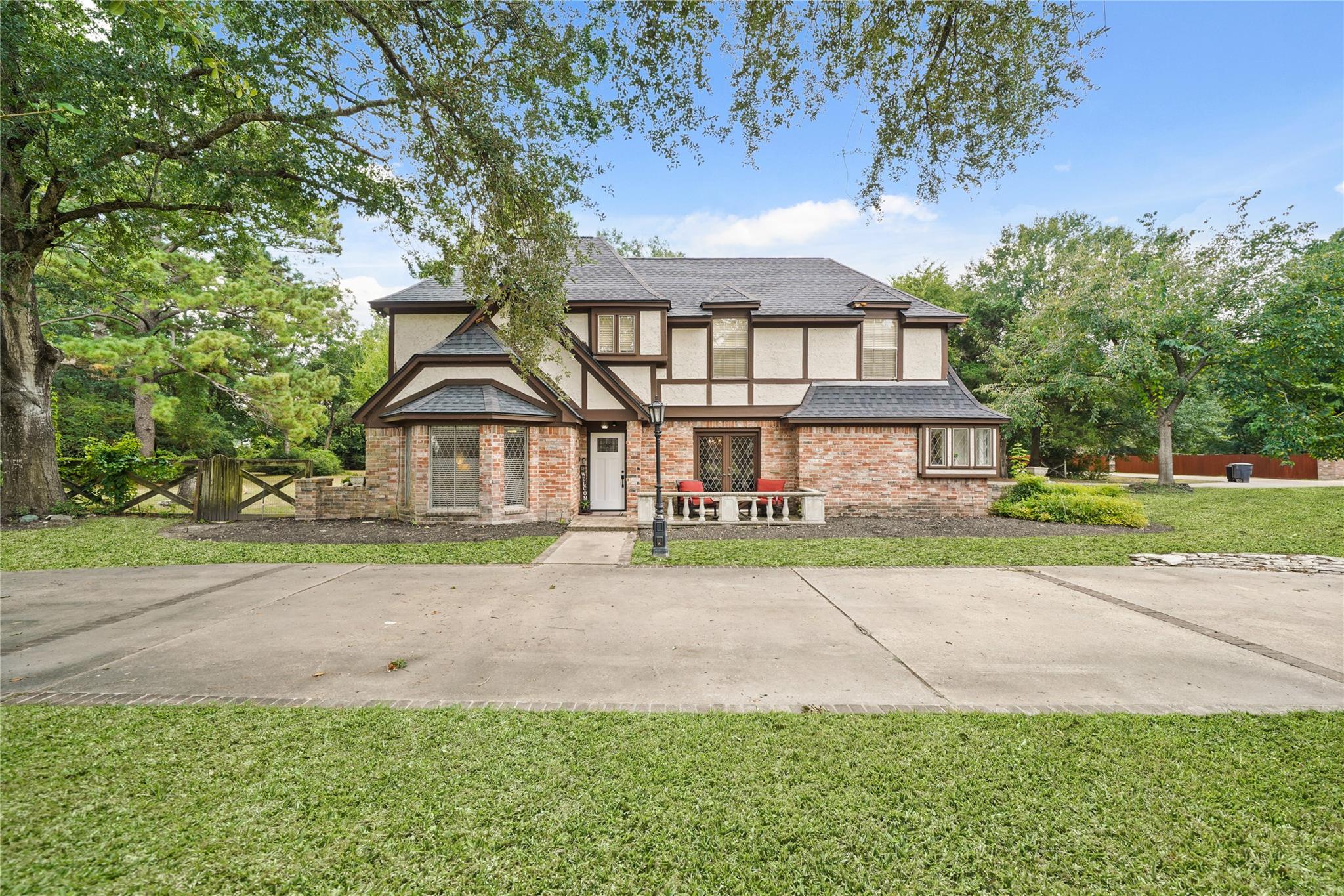 13218 Blossomheath Rd