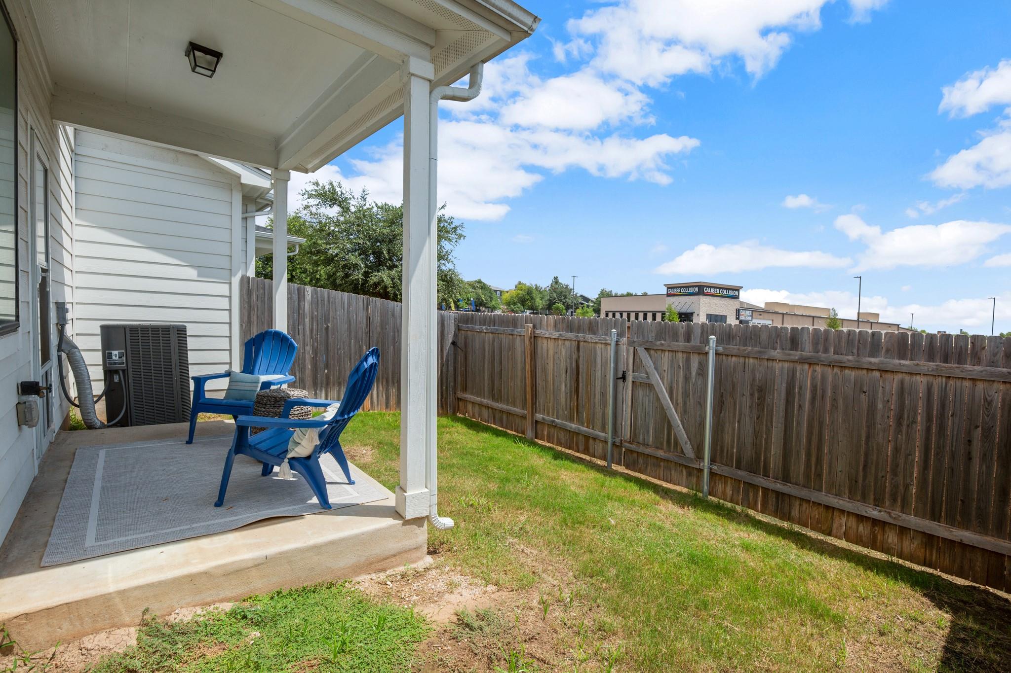 253 Fieldwood Dr #b Property Photo 22