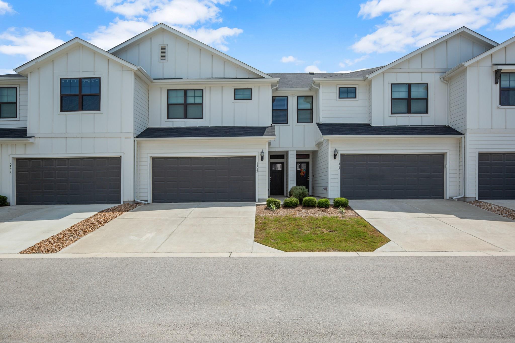 253 Fieldwood Dr #b Property Photo 25