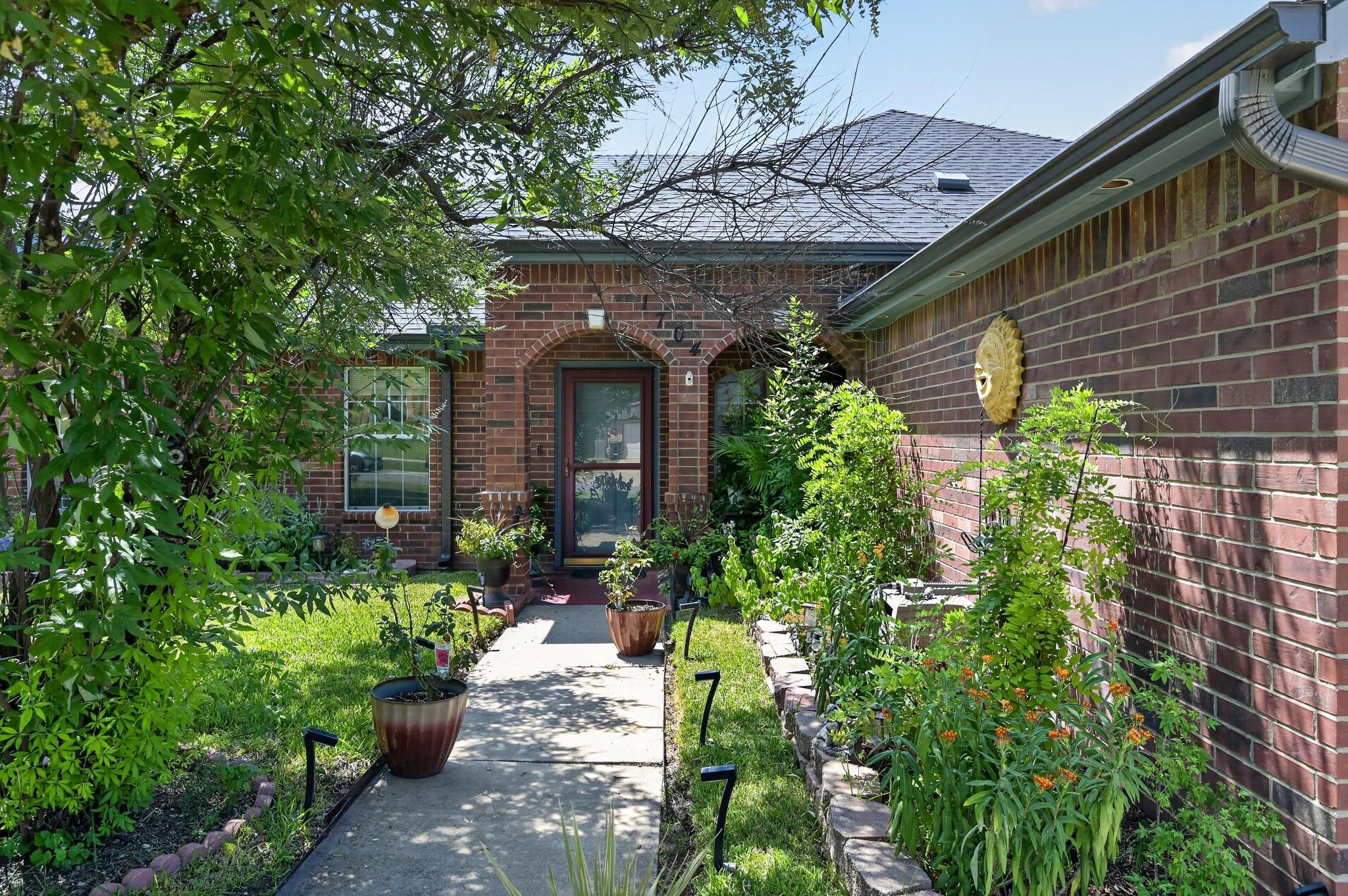 1704 Prestige Loop Property Photo 2