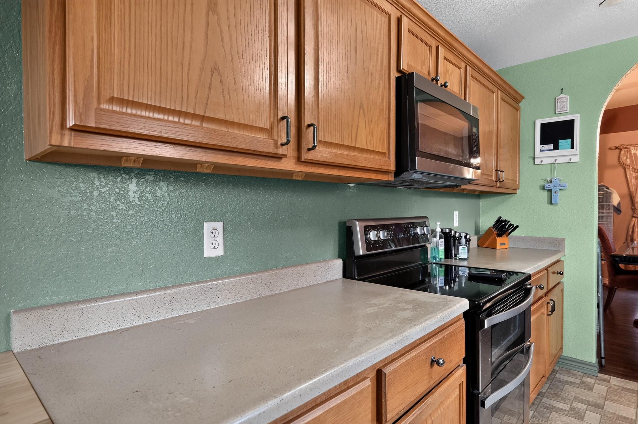 1704 Prestige Loop Property Photo 11