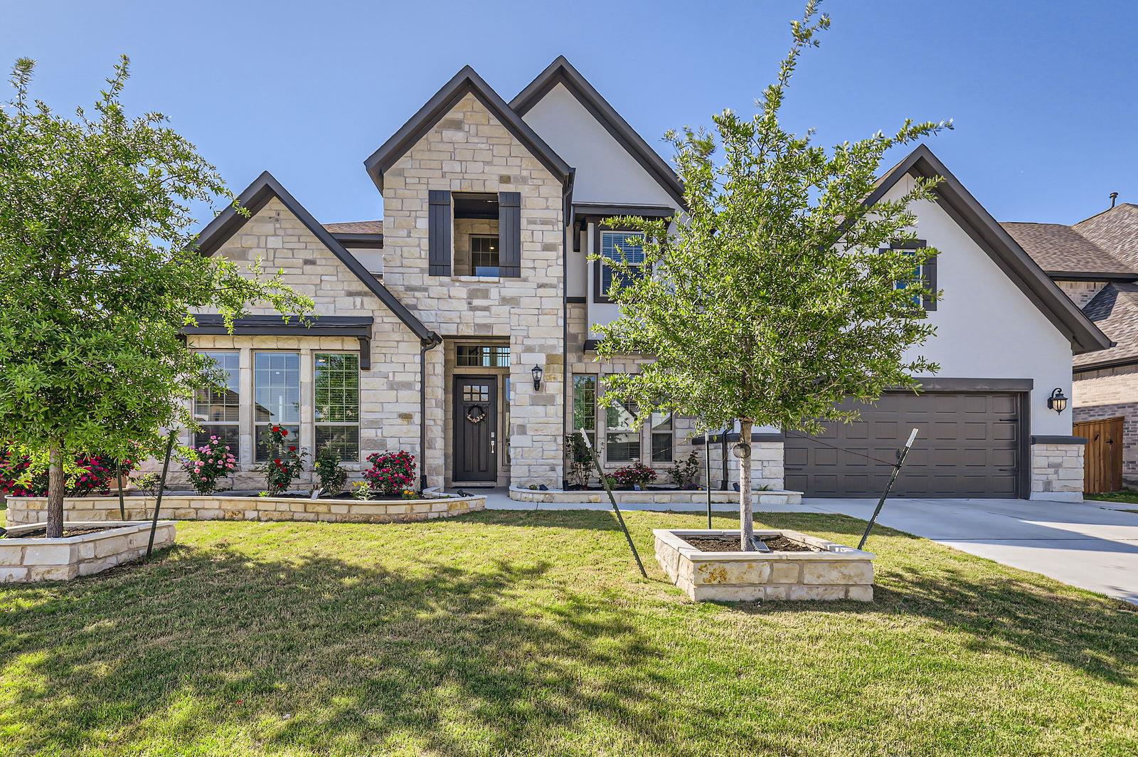 Real Estate Main Image