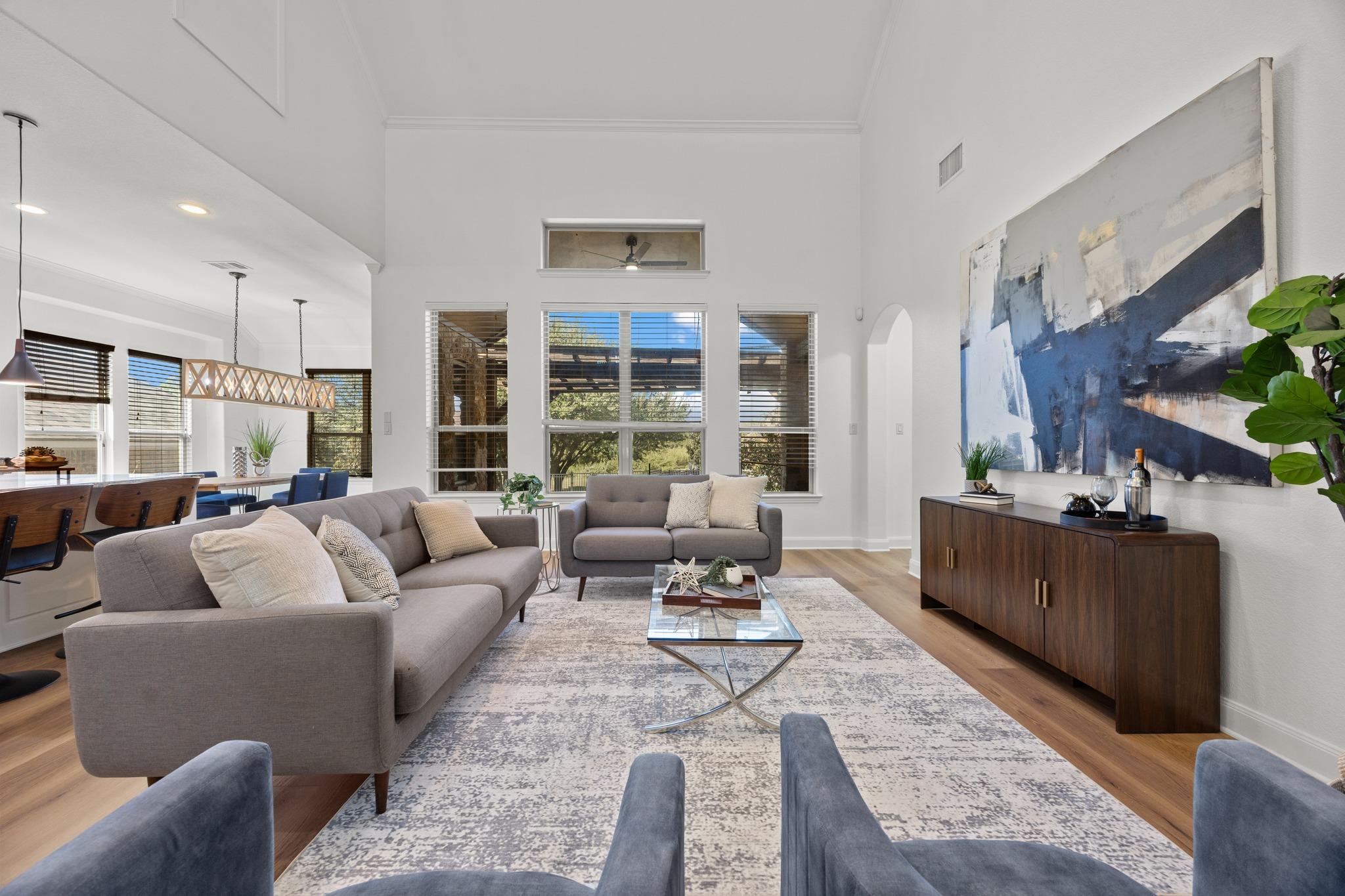 4522 Miraval Loop Property Photo 15
