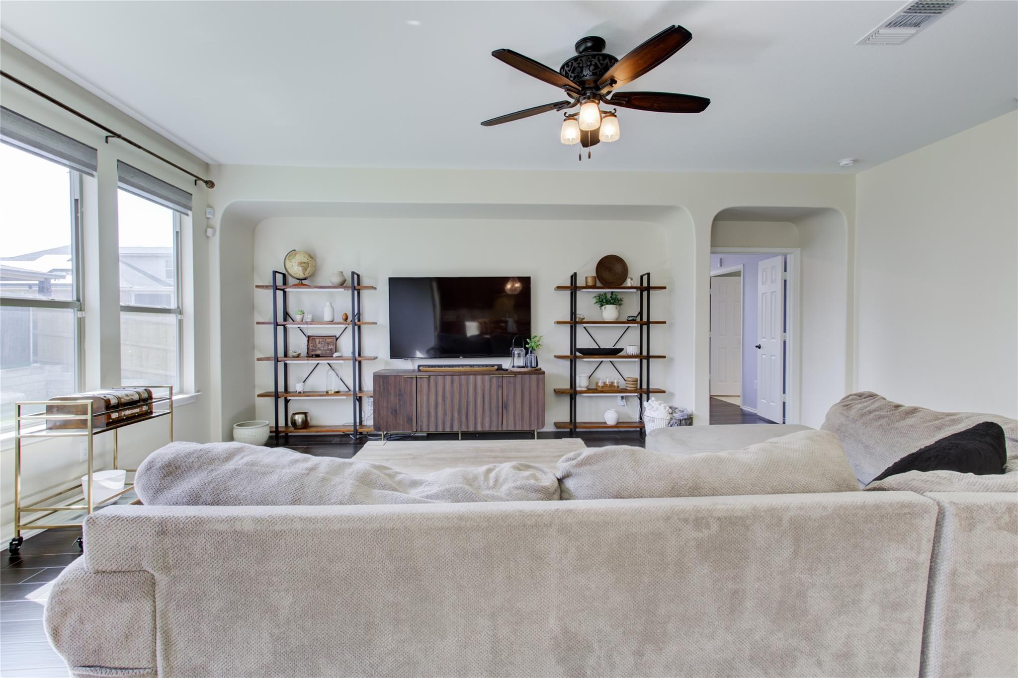 920 Autumn Sage Way Property Photo 13