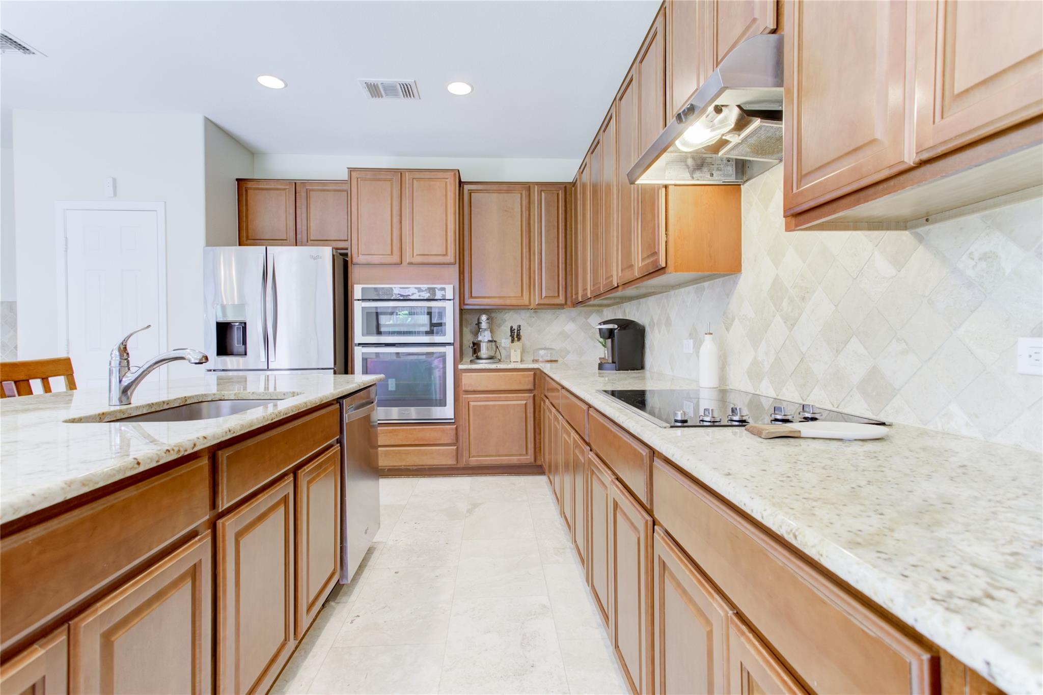 920 Autumn Sage Way Property Photo 20