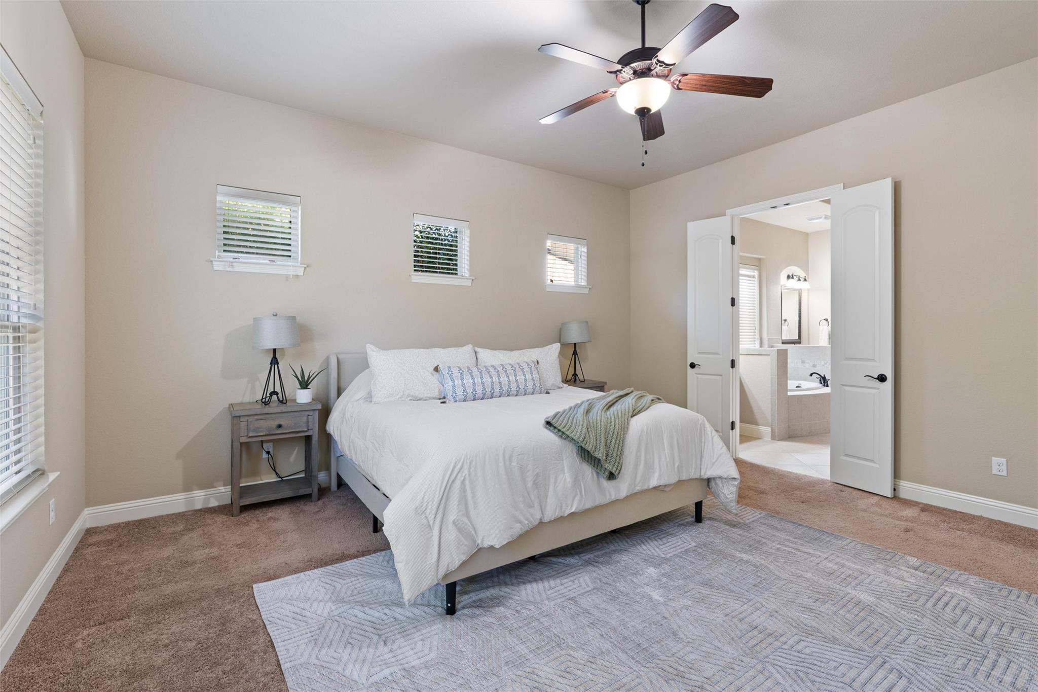 1913 Harvest Dance Dr Property Photo 17