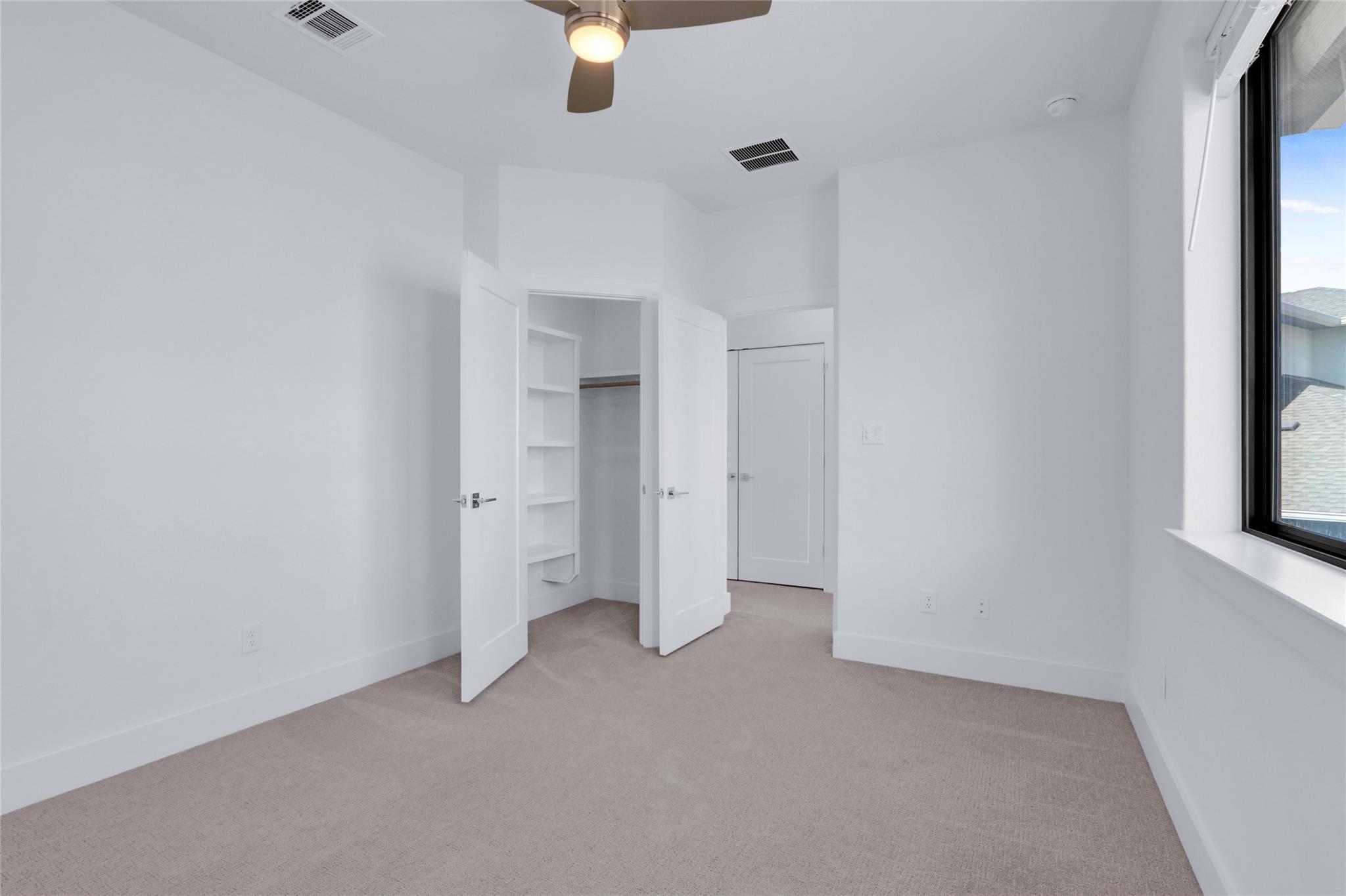 2050 Lohmans Spur Rd #501 Property Photo 22