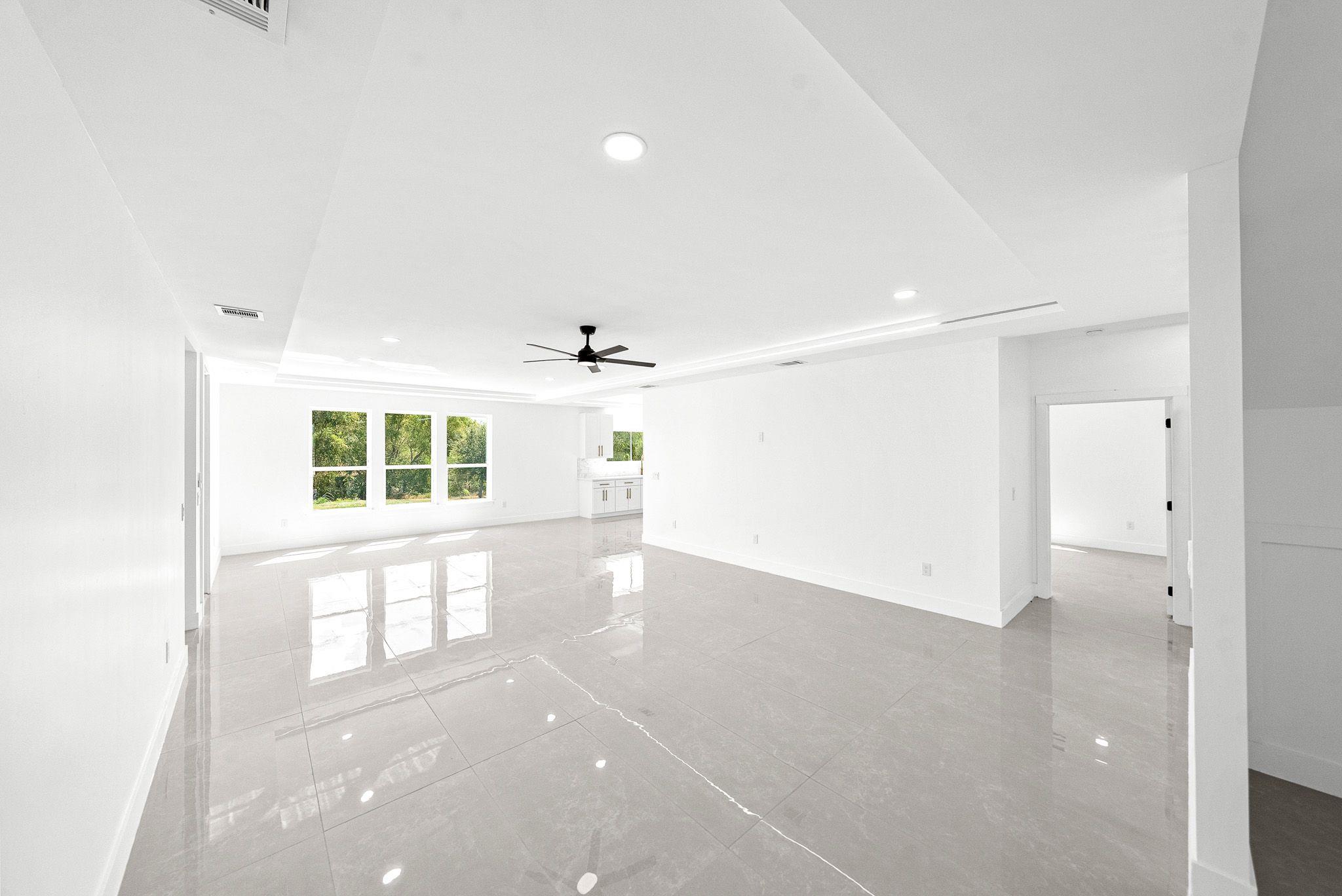7166 Newman Blvd Property Photo 5
