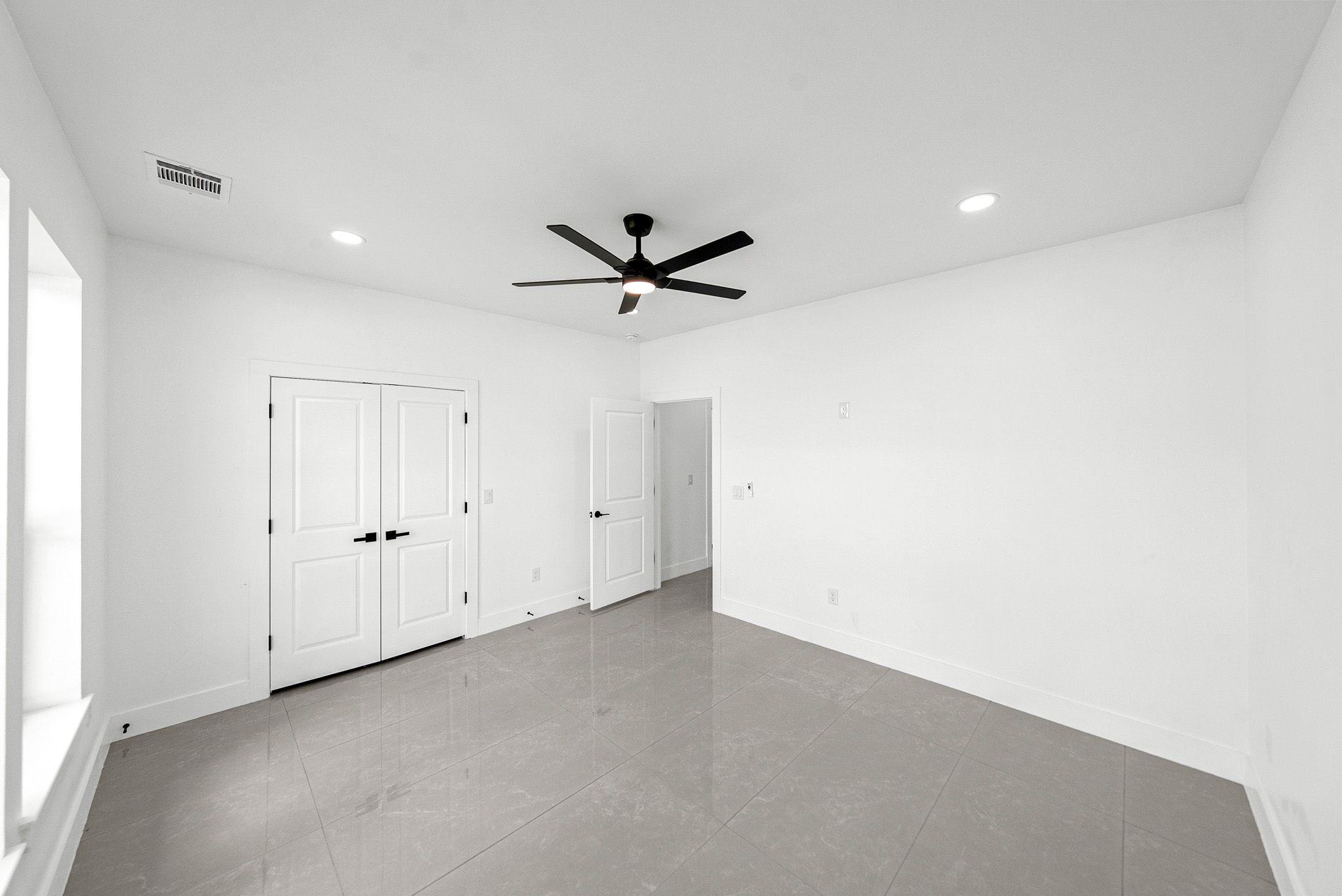7166 Newman Blvd Property Photo 32