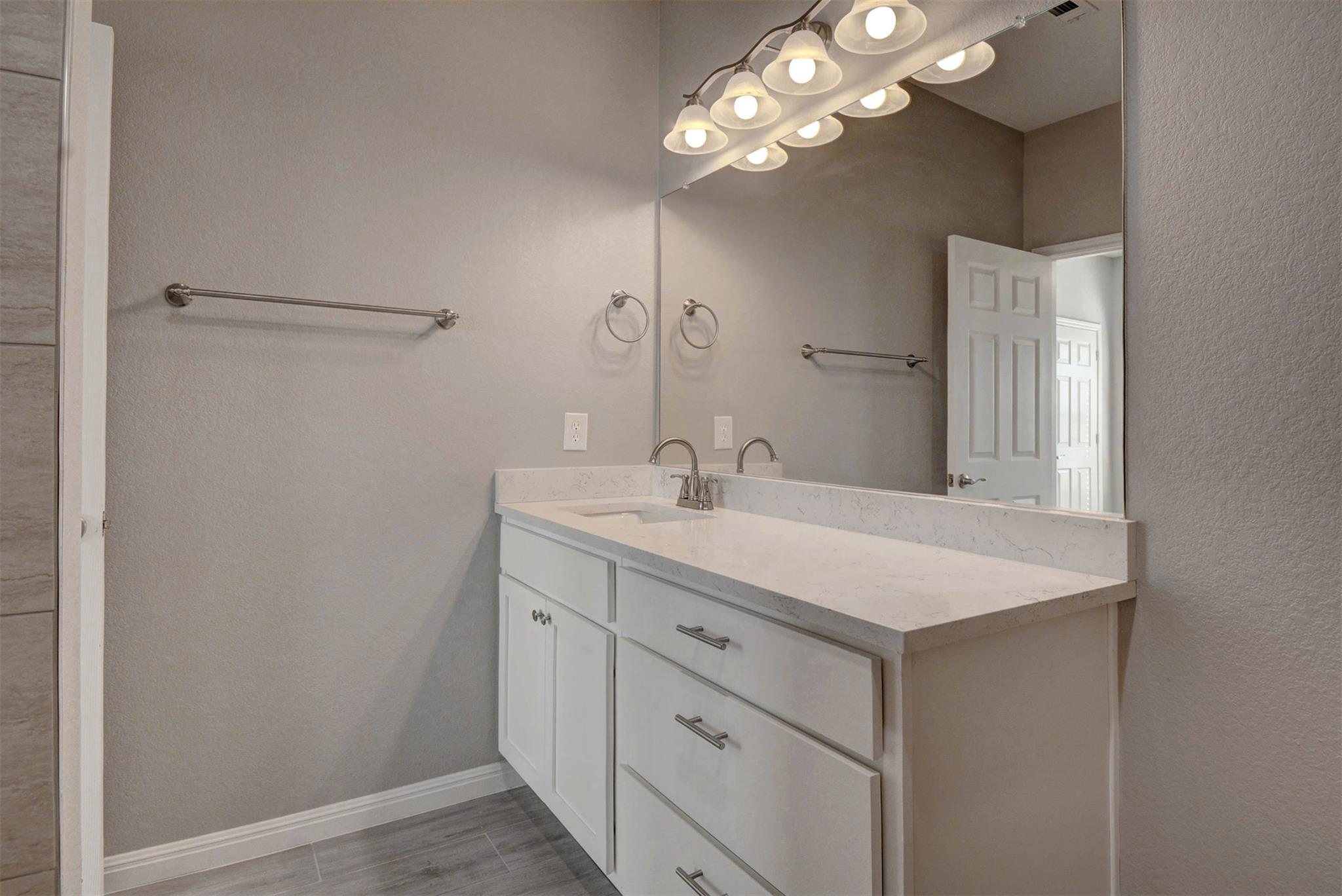 969 W Highway 71 None #6101 Property Photo 14