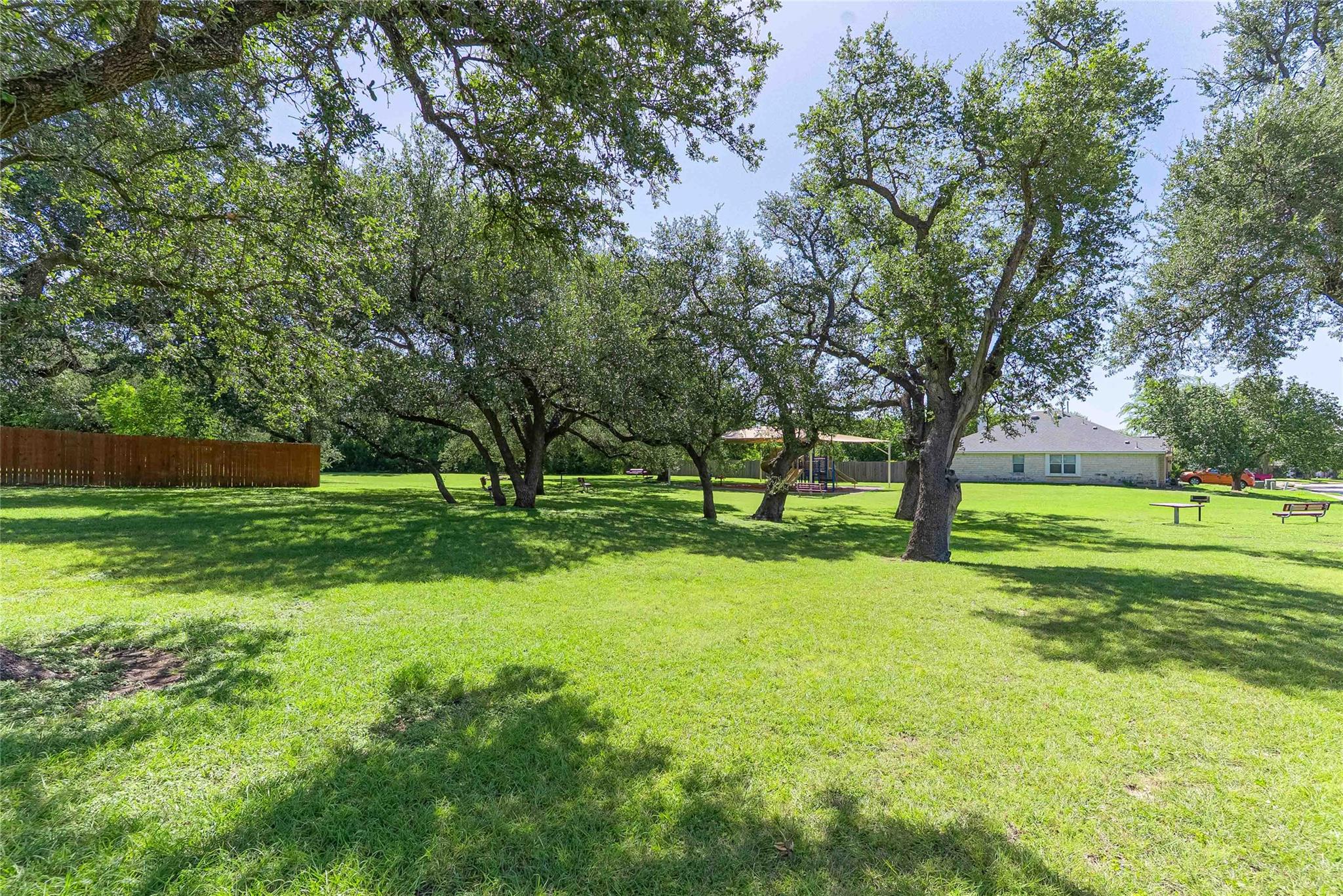 1408 Ridgewood Dr Property Photo 29