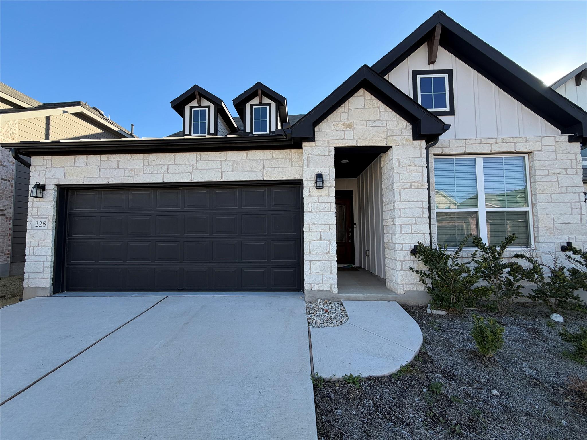 228 Regatta Trl Property Photo 1