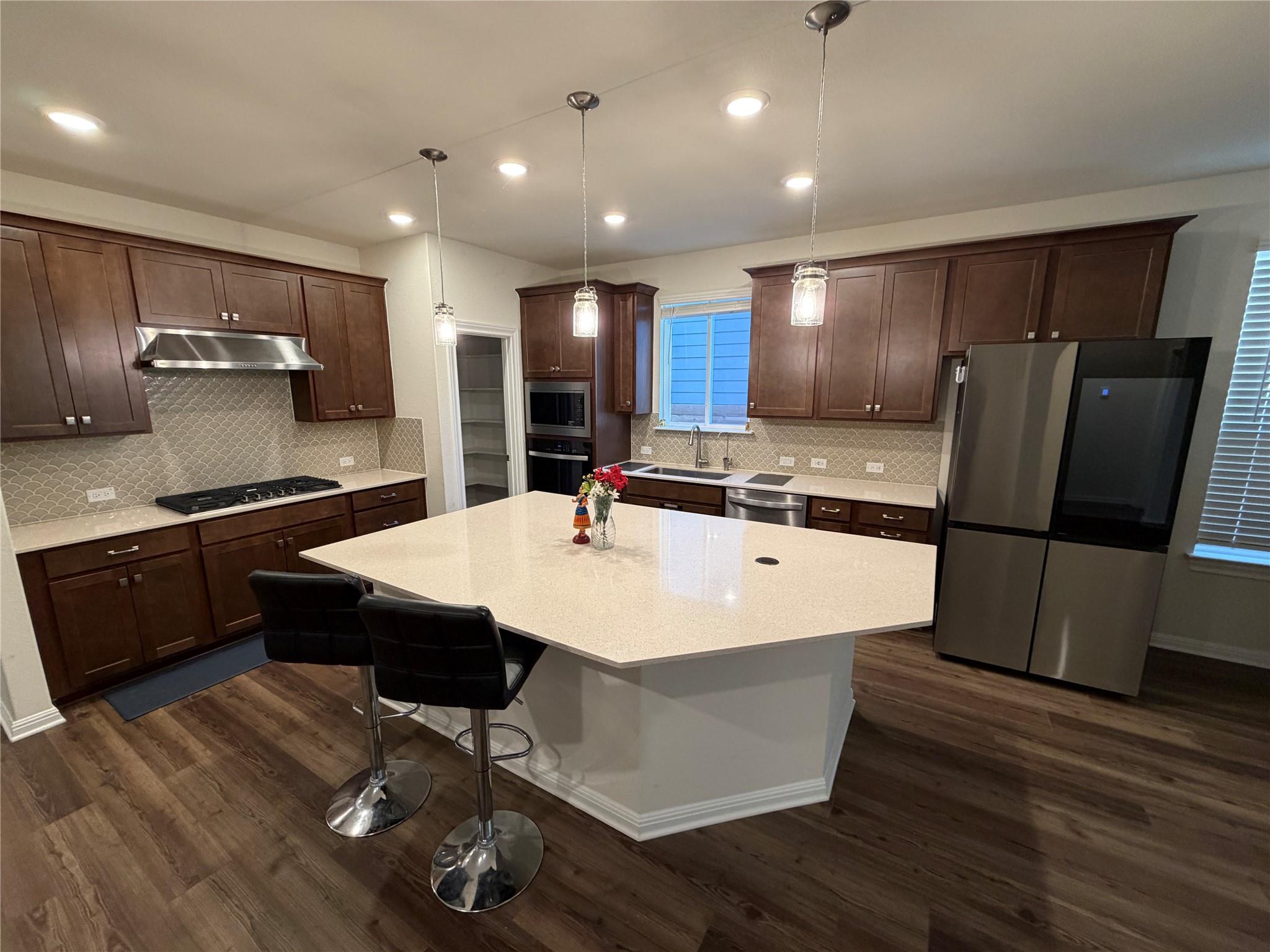 228 Regatta Trl Property Photo 3