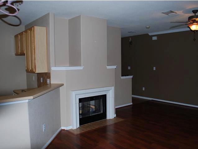 4620 W William Cannon Dr #19 Property Photo 9