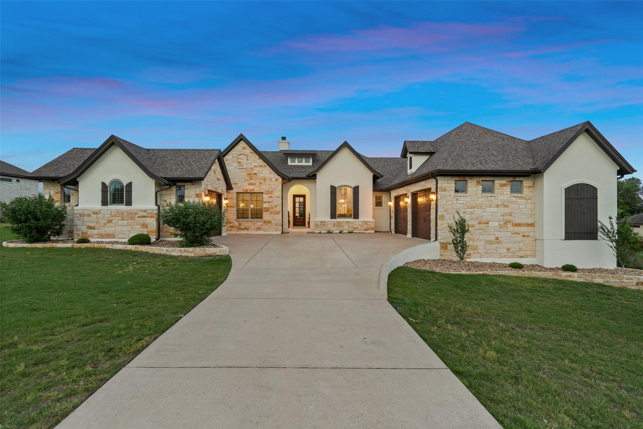 831 Sad Willow Pass Property Photo