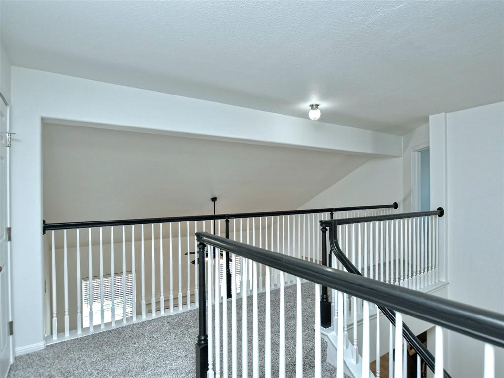106 S Gadwall Ln Property Photo 18