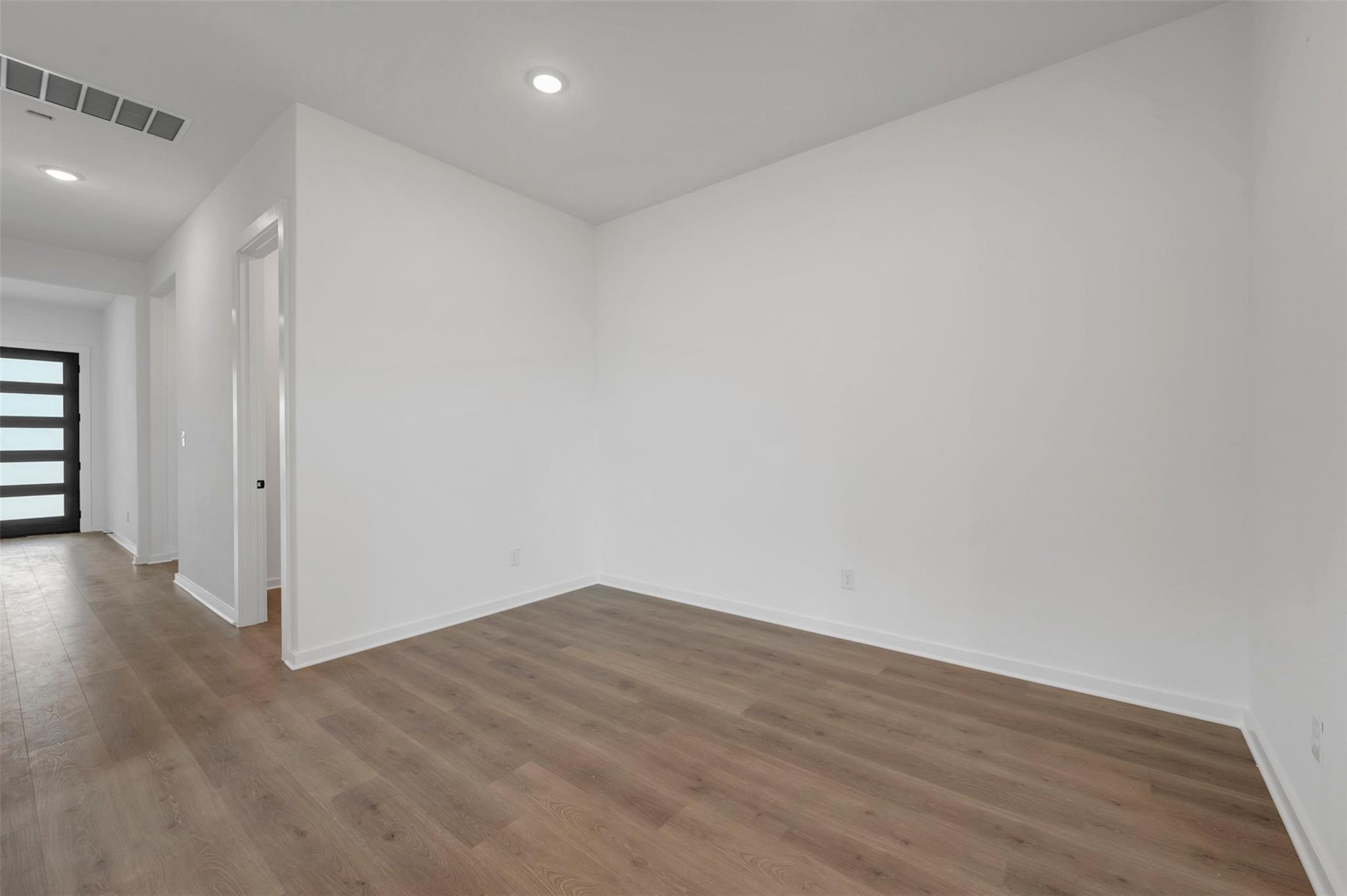 174 Norway Spruce St Property Photo 3