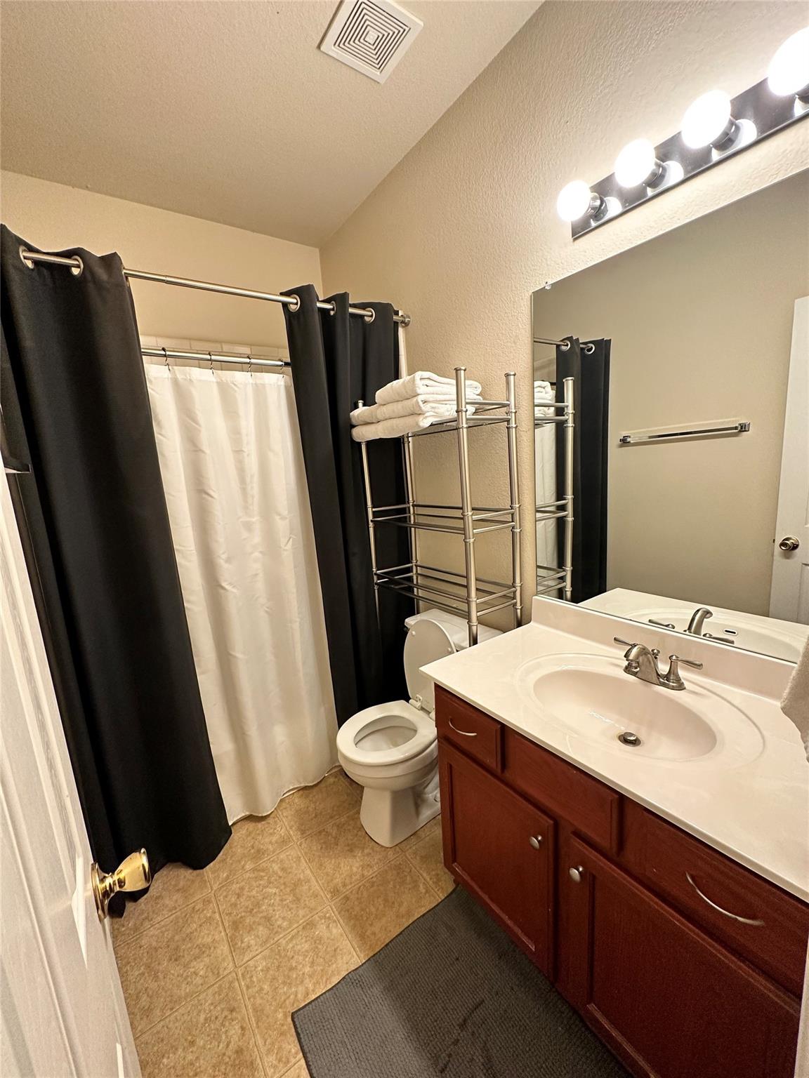 4705 Fort Moultrie Ln #104 Property Photo 7