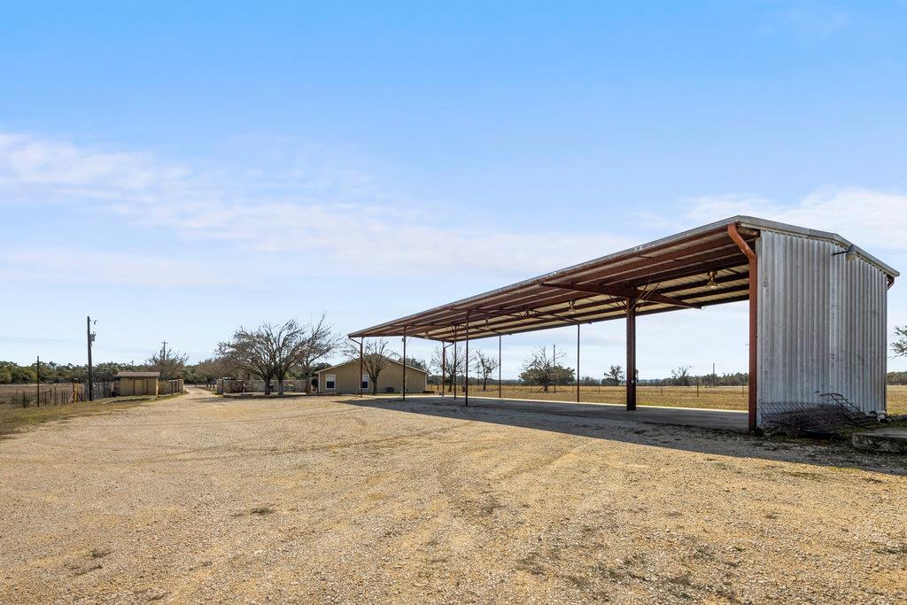 4300 Fm 2325 Property Photo 9