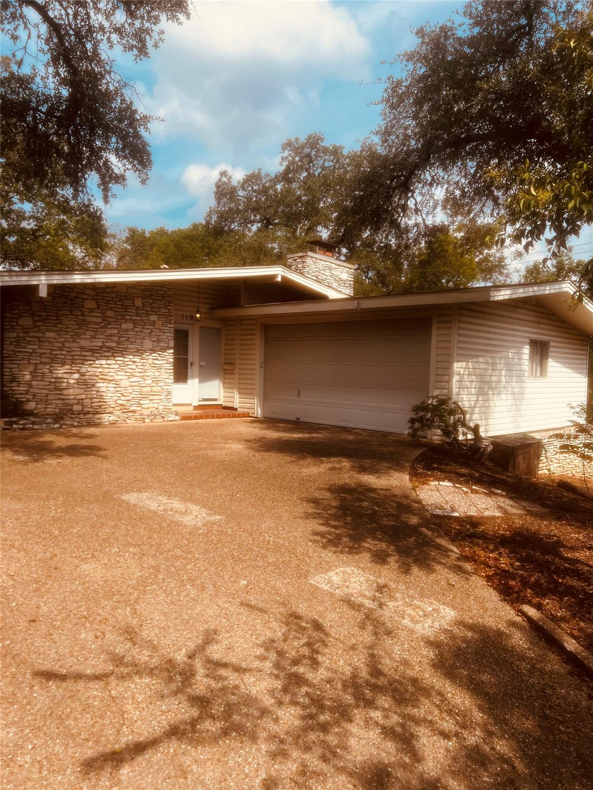 3731493 Property Photo 4