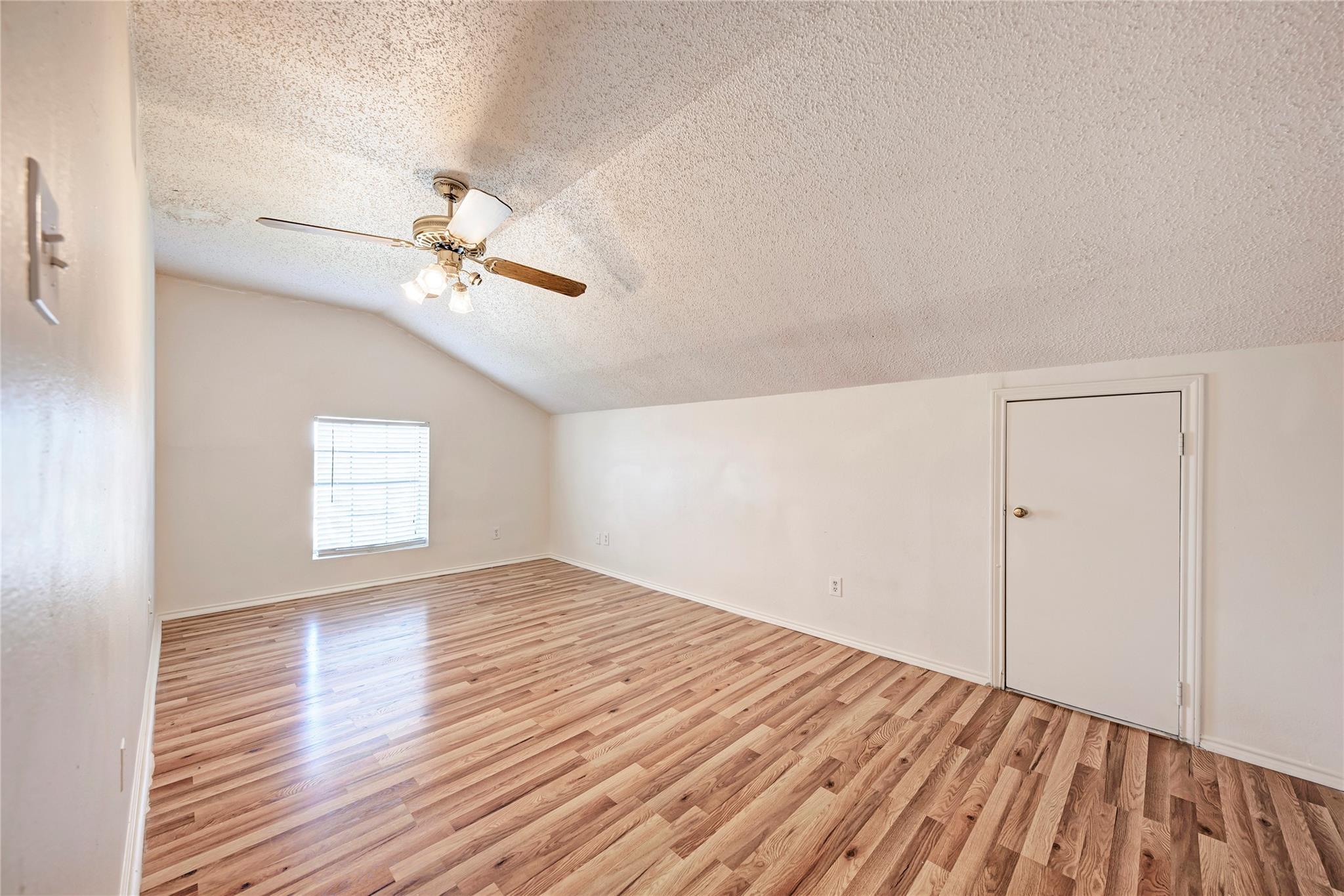 2401 Leon St #300 Property Photo 3