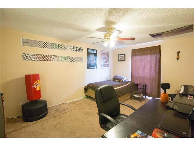 2401 Leon St #300 Property Photo 10