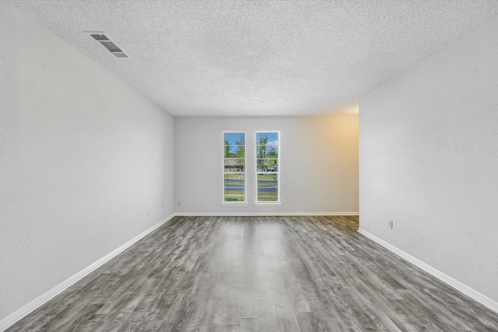 317 W William Cannon Dr Unit A And B Property Photo 18