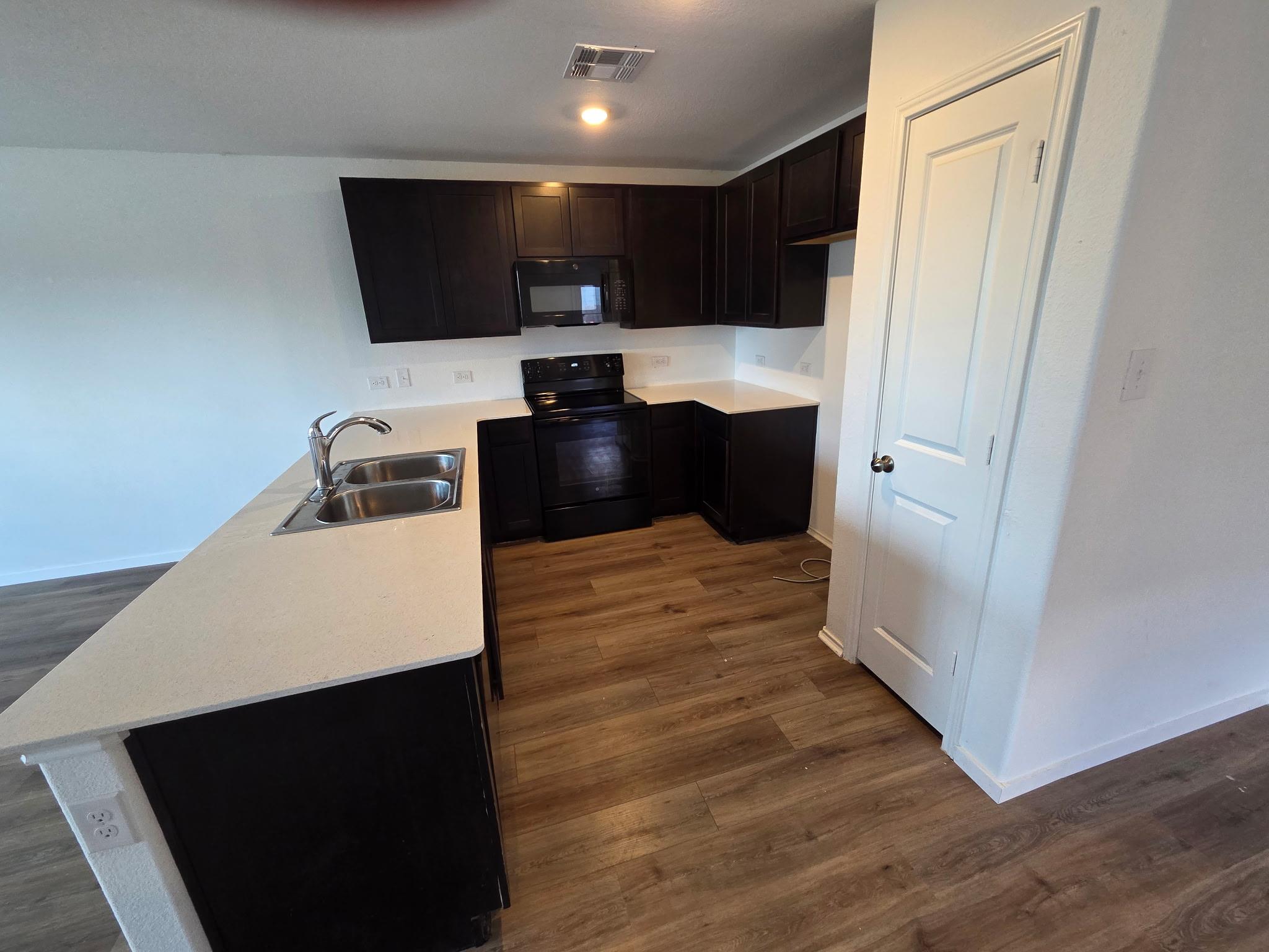 253 Texas Angel Way Property Photo 6