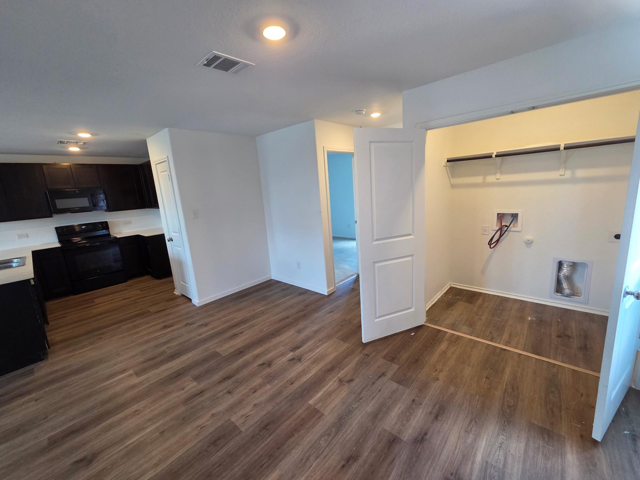 253 Texas Angel Way Property Photo 9