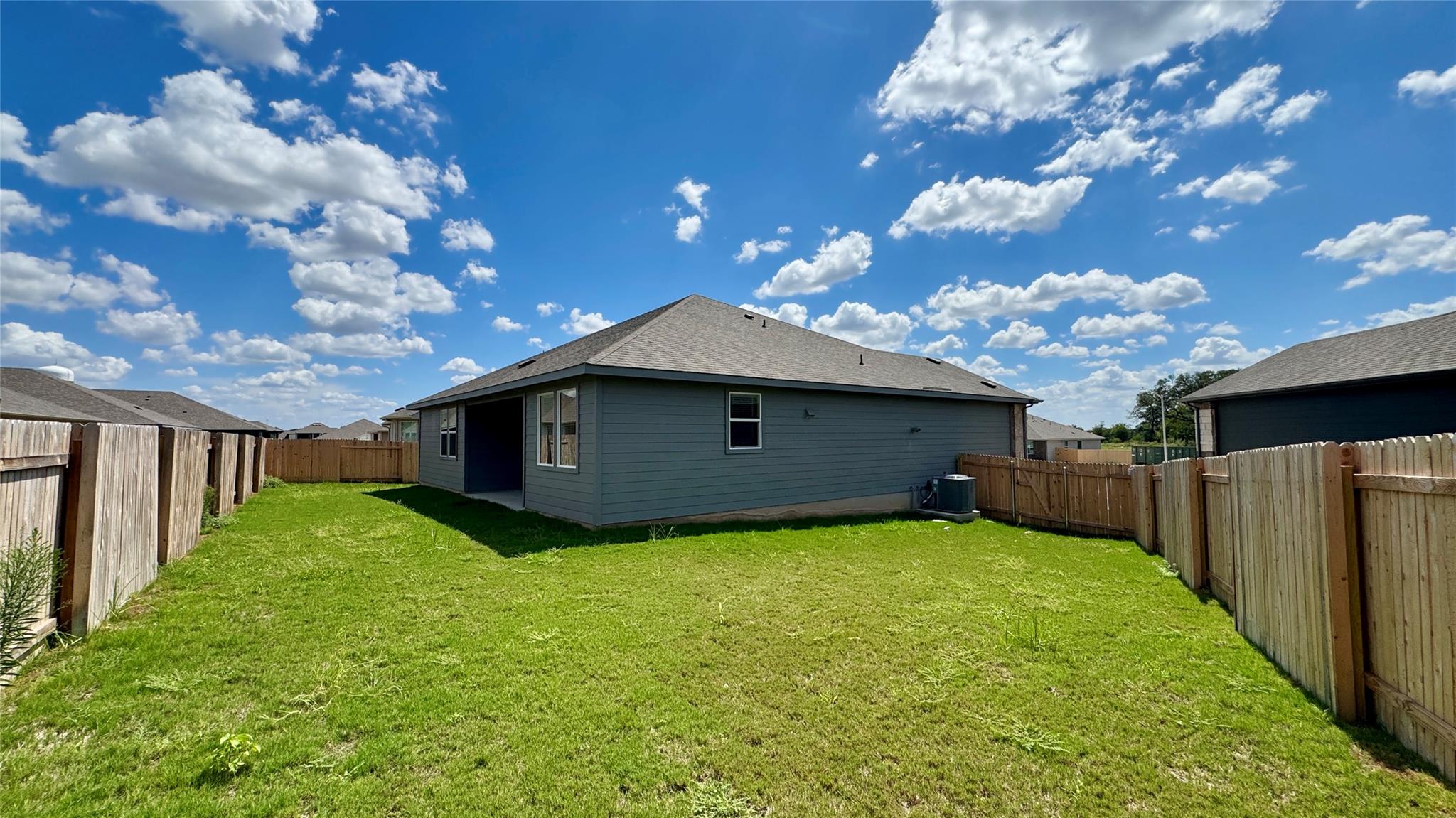 140 Milo Ct Property Photo 5